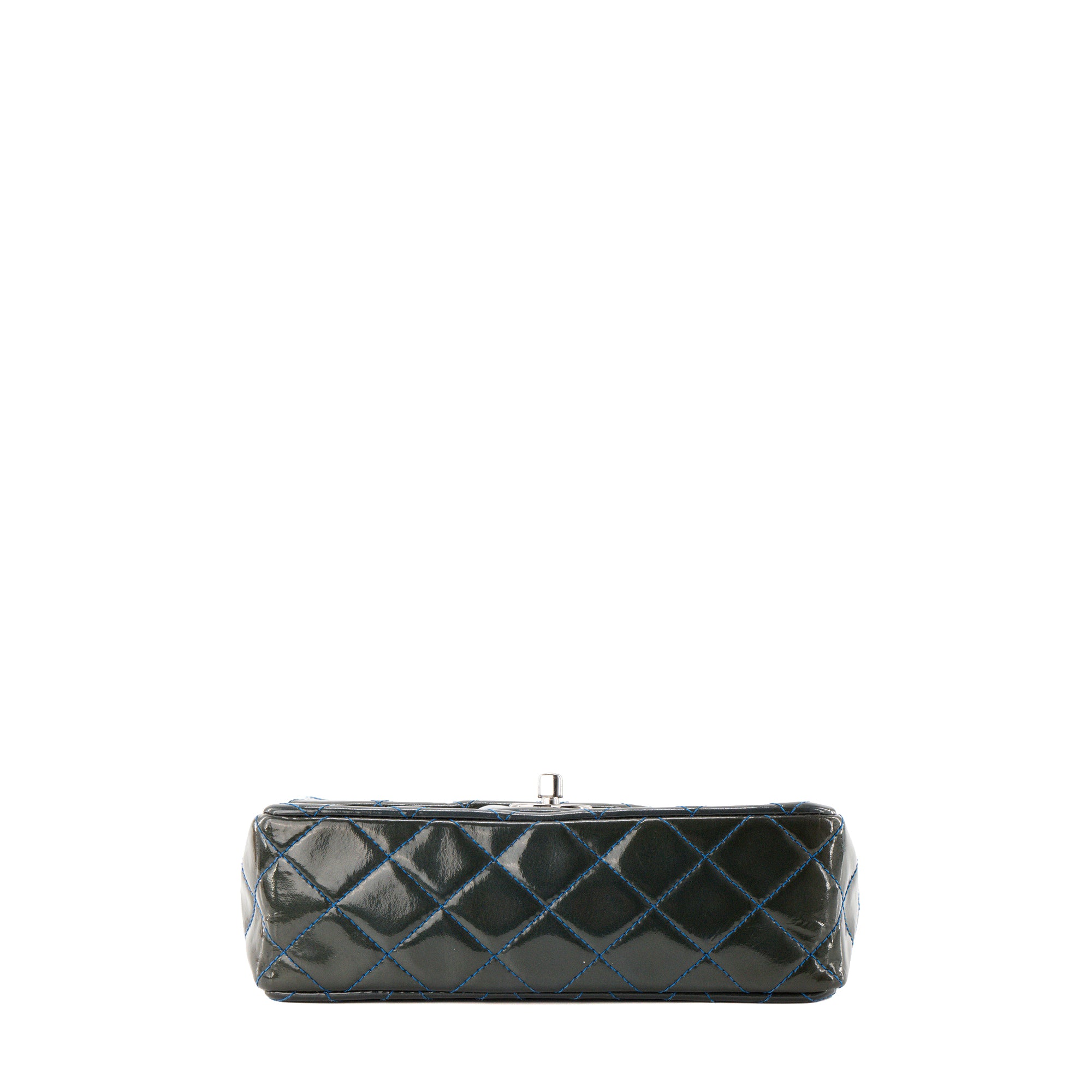 CHANEL - Sac à bandoulière Classique/Timeless Mini Rectangle Chanel en cuir verni kaki