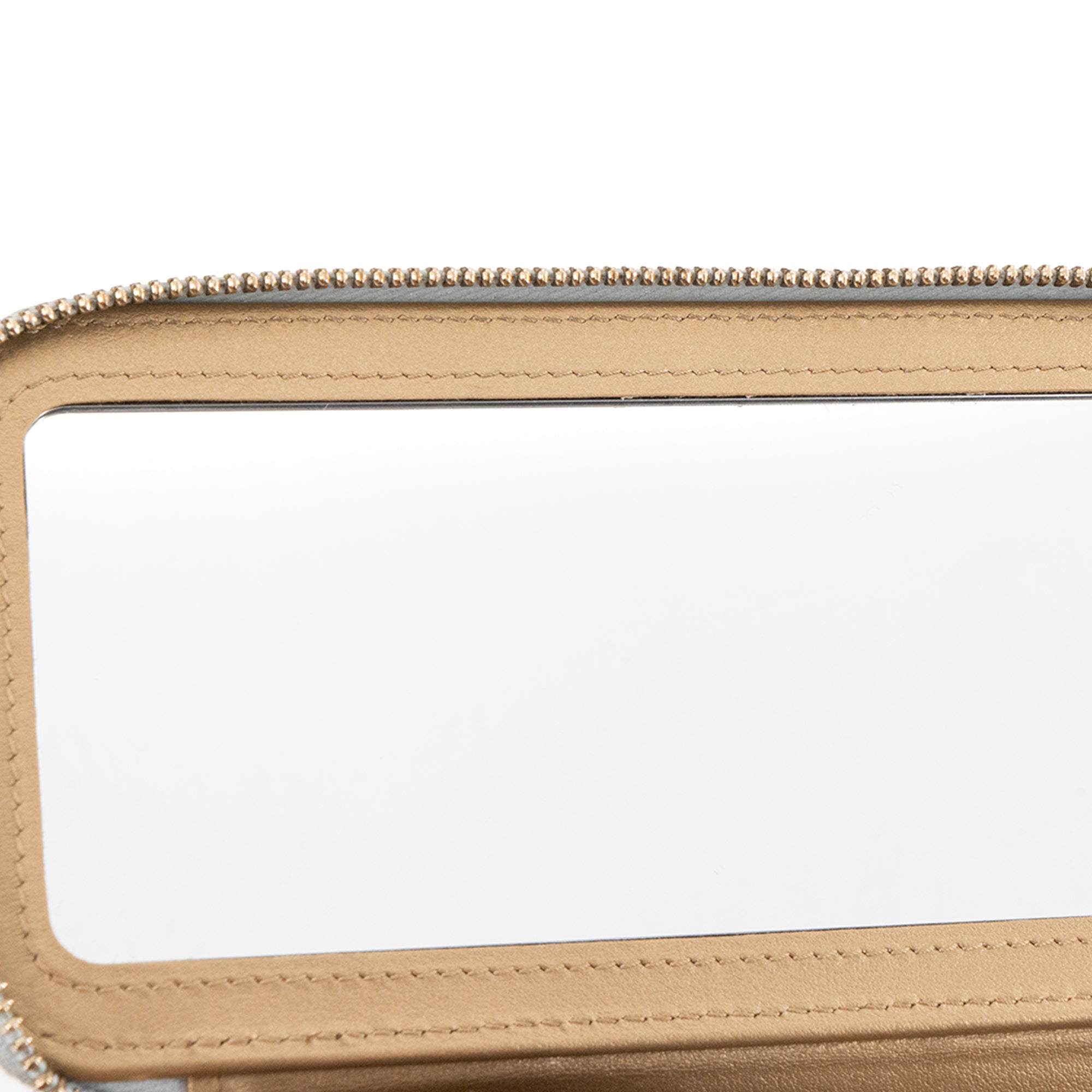 CHANEL - Sac à bandoulière Vanity Chanel en cuir lisse bleu