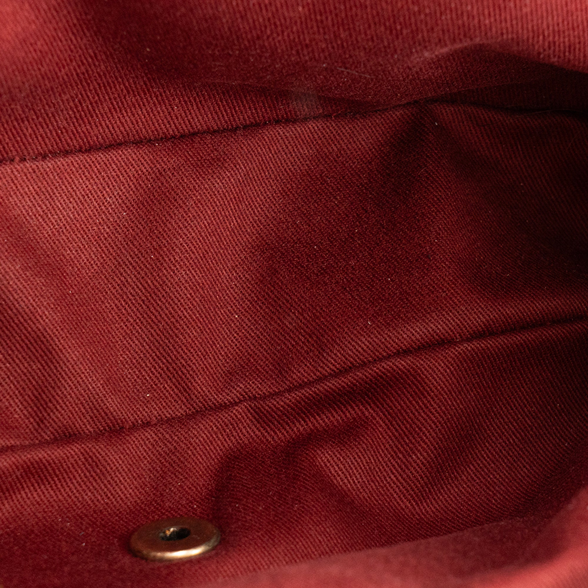 CHANEL - Sac à bandoulière Shiva Chanel en cuir caviar noir