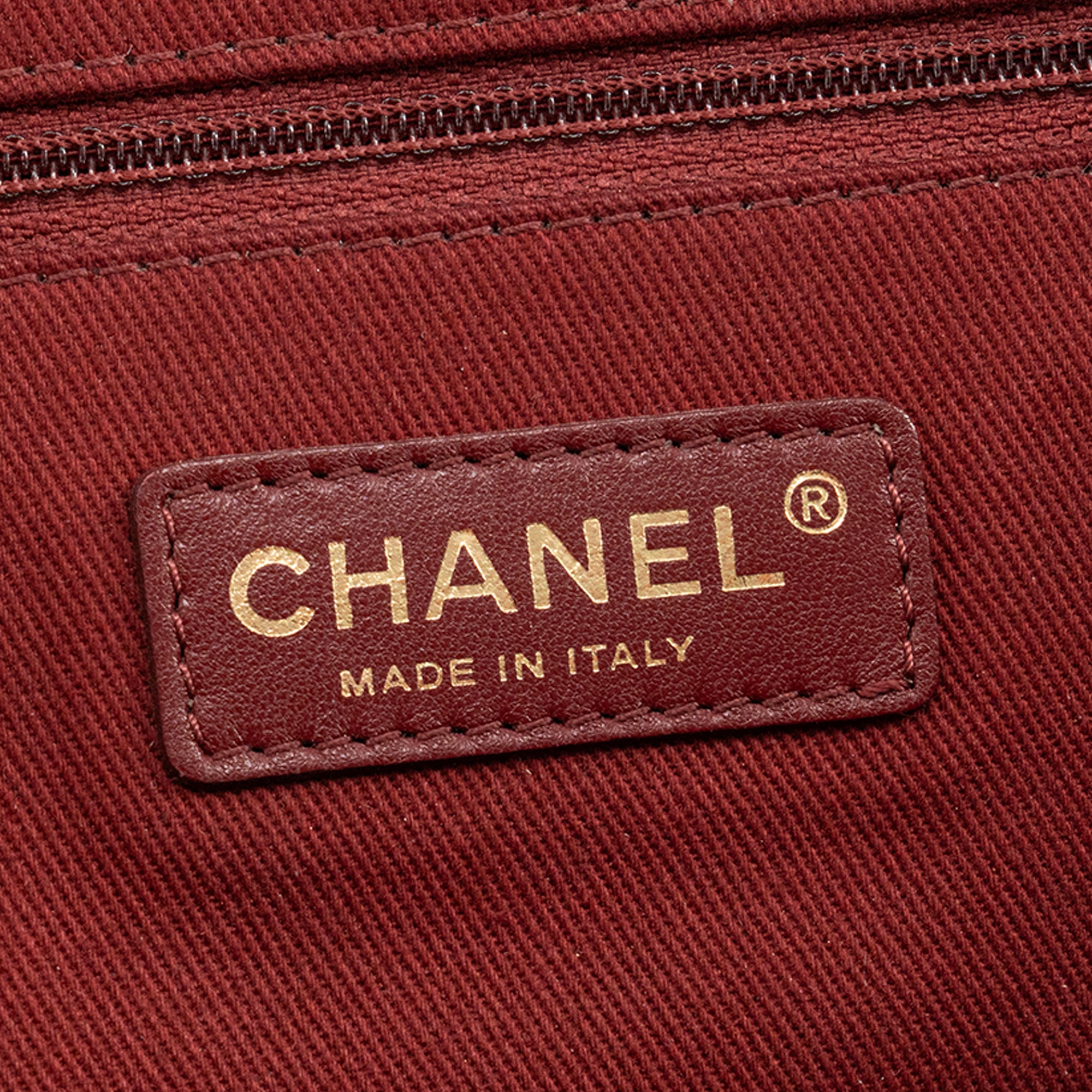 CHANEL - Sac à bandoulière Shiva Chanel en cuir caviar noir