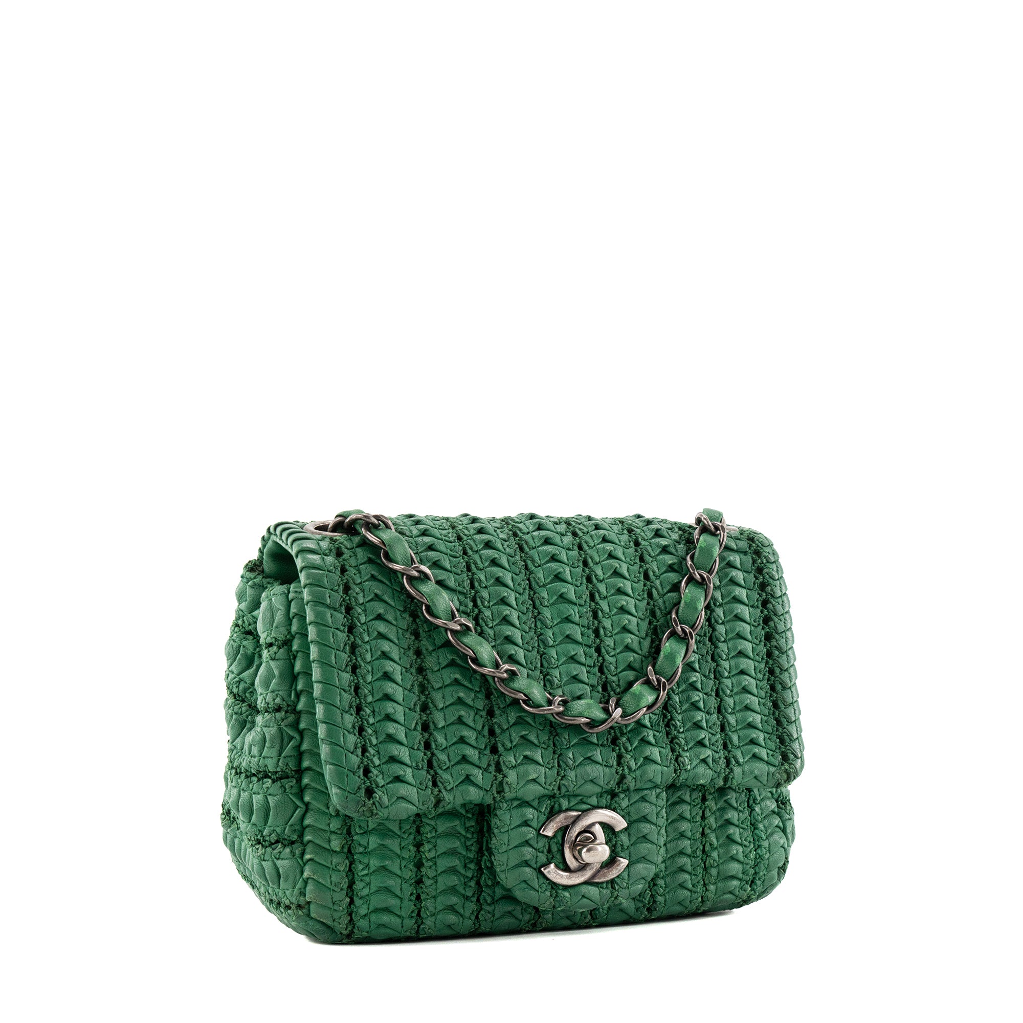 CHANEL - Sac à bandoulière Timeless Mini Square Chanel en cuir vert