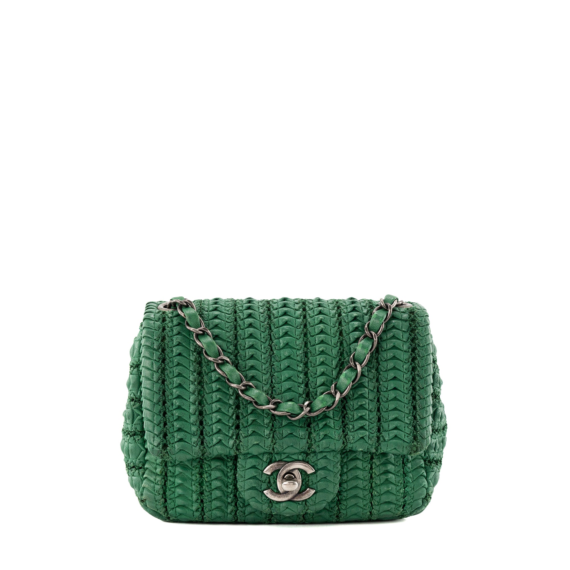 CHANEL - Sac à bandoulière Timeless Mini Square Chanel en cuir vert
