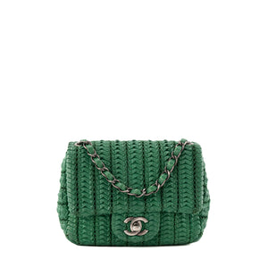 CHANEL - Sac à bandoulière Timeless Mini Square Chanel en cuir vert