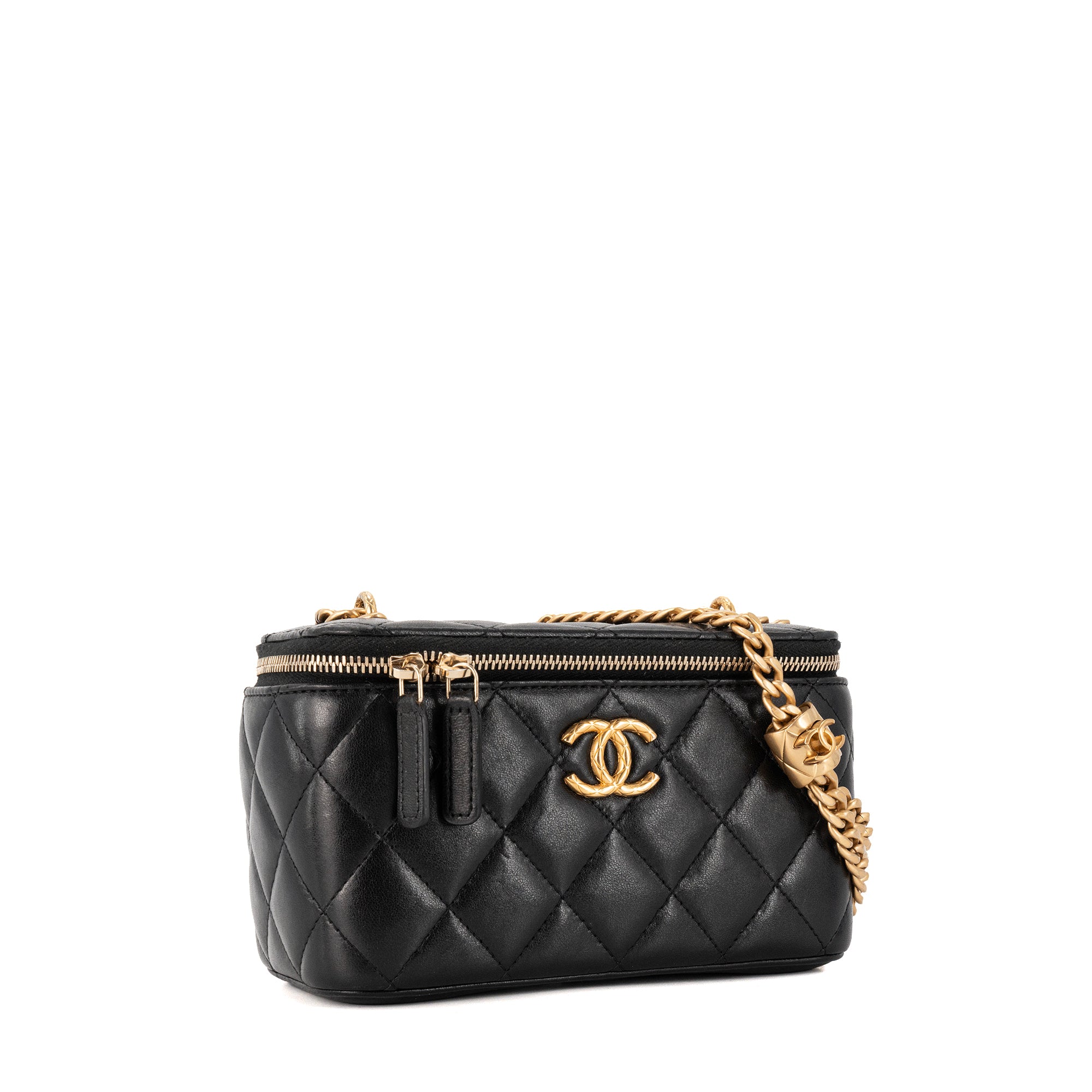 CHANEL - Sac à bandoulière Vanity Chanel en cuir lisse noir