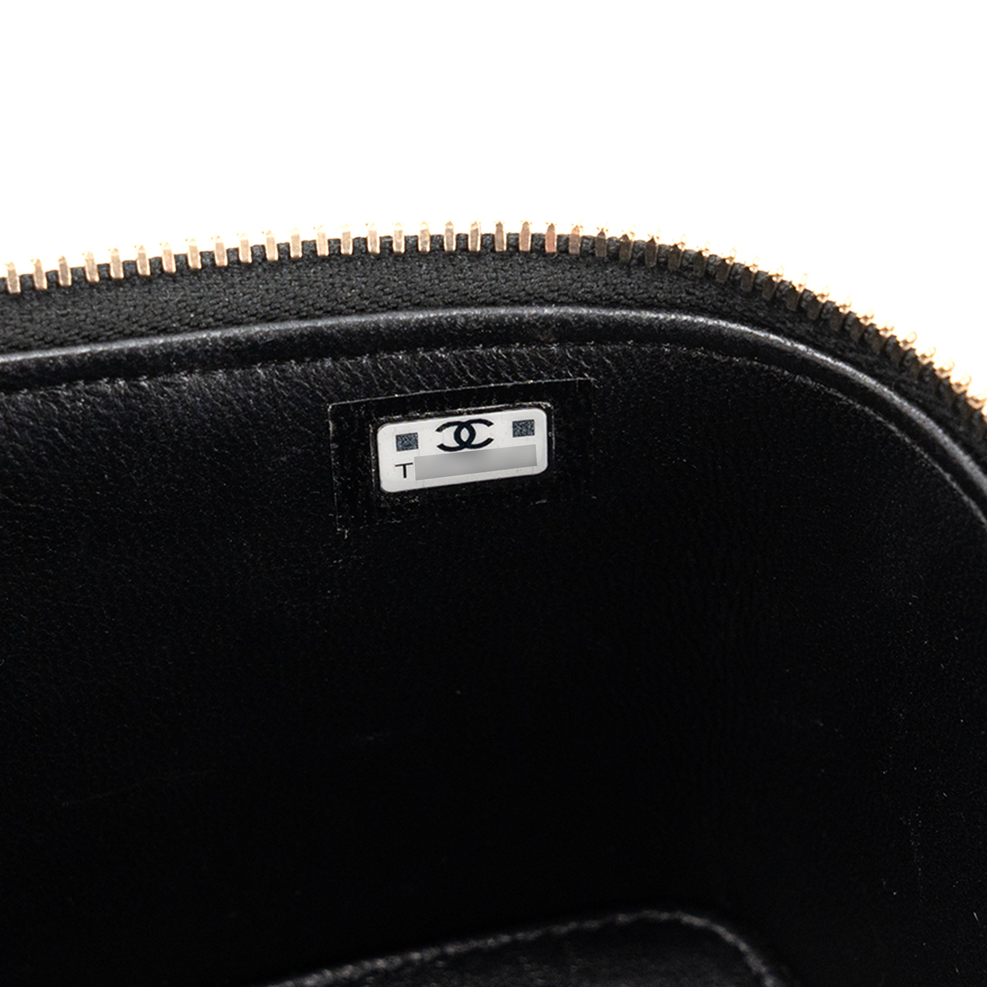 CHANEL - Sac à bandoulière Vanity Chanel en cuir lisse noir