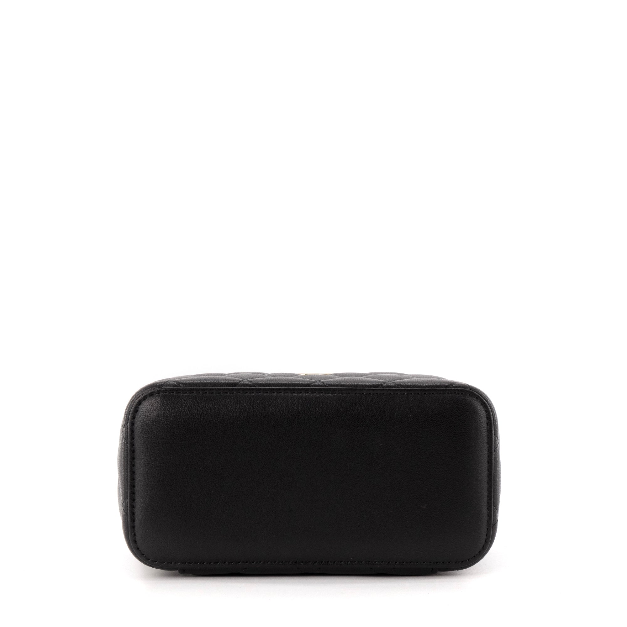 CHANEL - Sac à bandoulière Vanity Chanel en cuir lisse noir