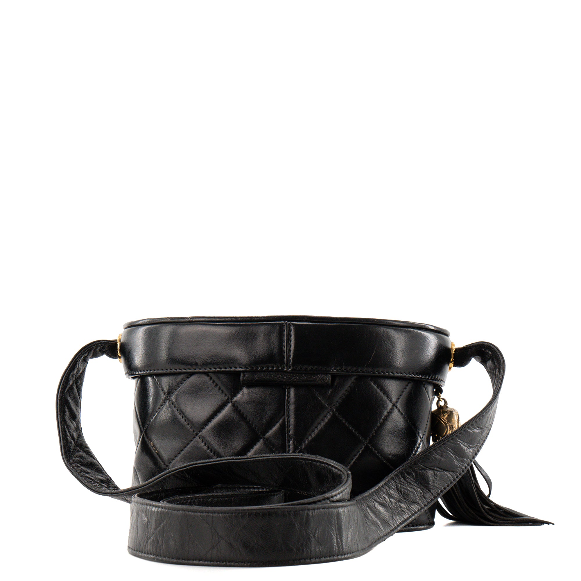 CHANEL - Sac à bandoulière Vanity Chanel en cuir lisse noir vintage