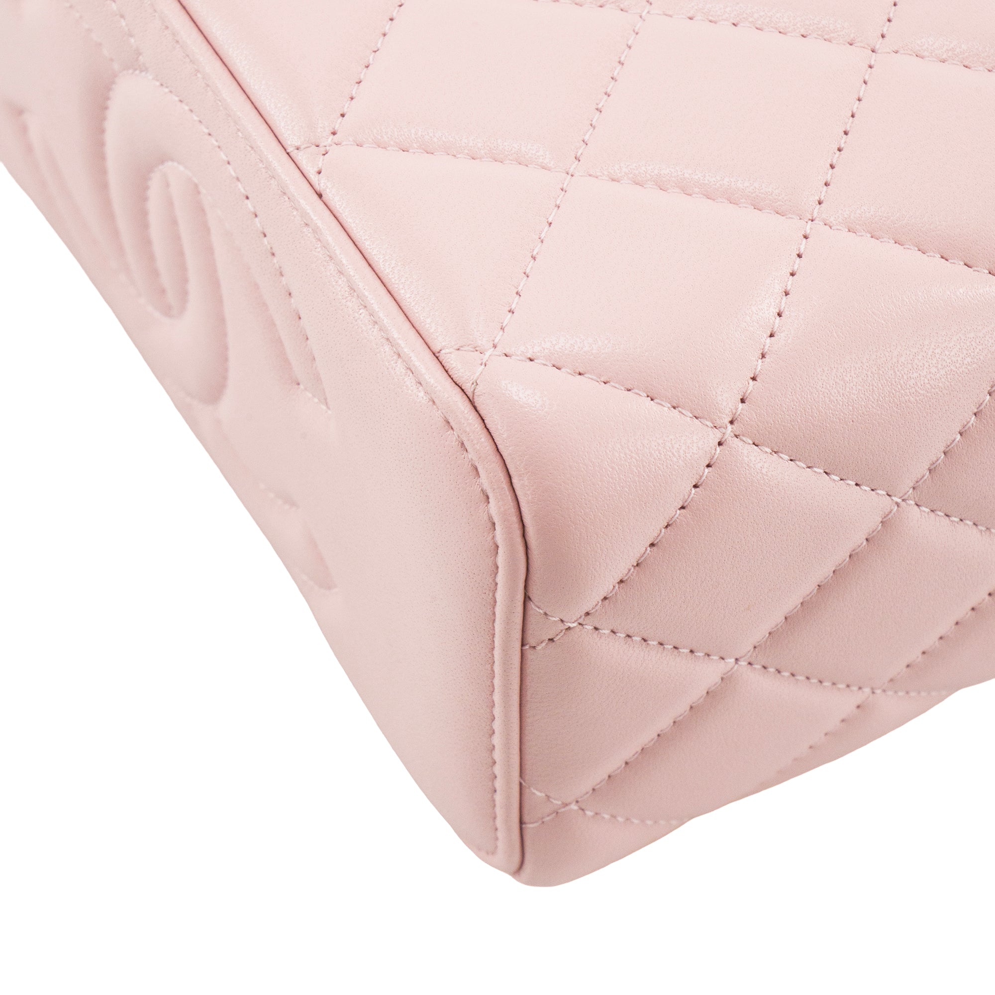 CHANEL - Sac à bandoulière Vanity Chanel en cuir lisse rose