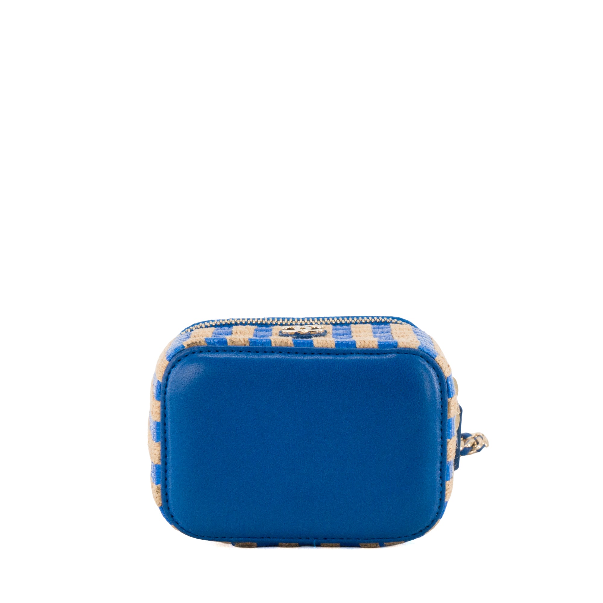 CHANEL - Sac à bandoulière Vanity mini Chanel en raphia bleu et beige