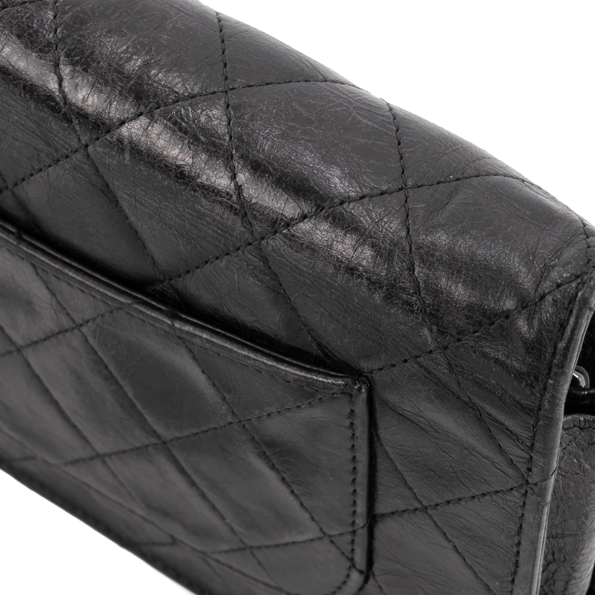 CHANEL - Sac à bandoulière Wallet On Chain 2.55 Chanel en cuir froissé so black