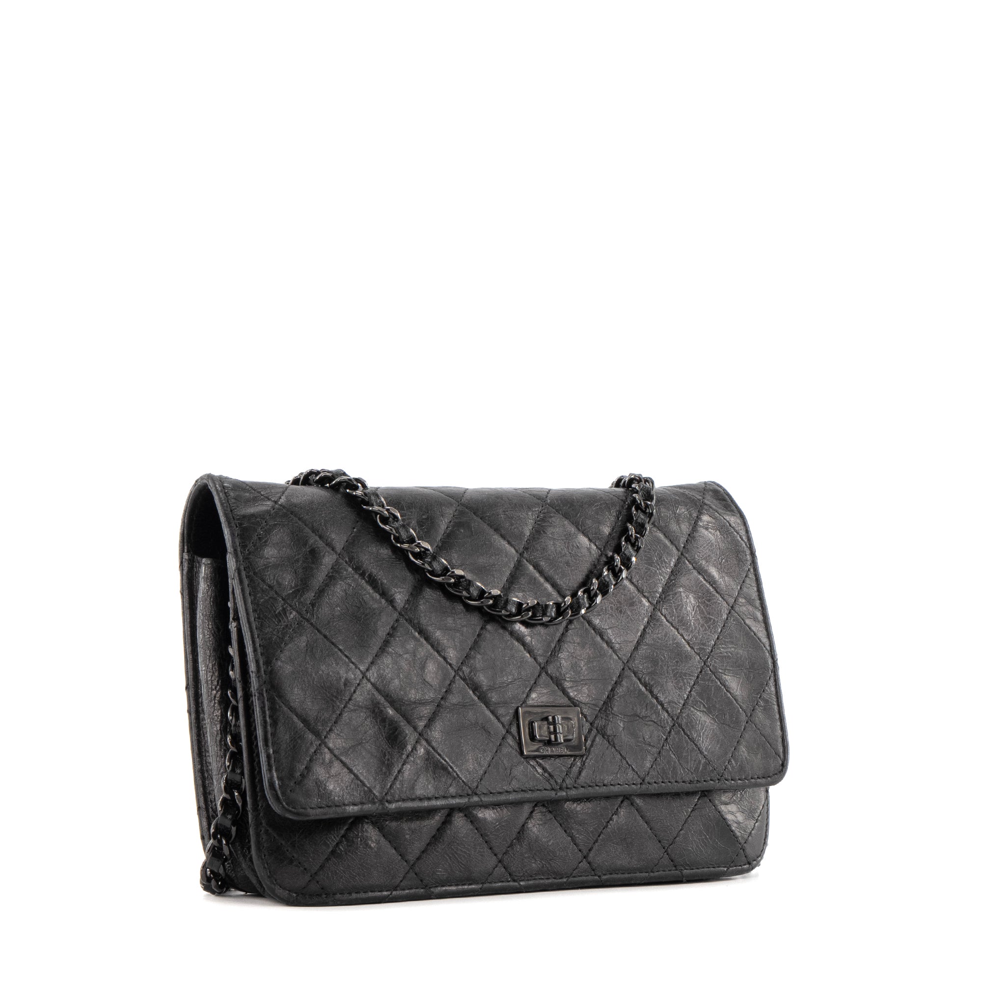 CHANEL - Sac à bandoulière Wallet On Chain 2.55 Chanel en cuir froissé so black