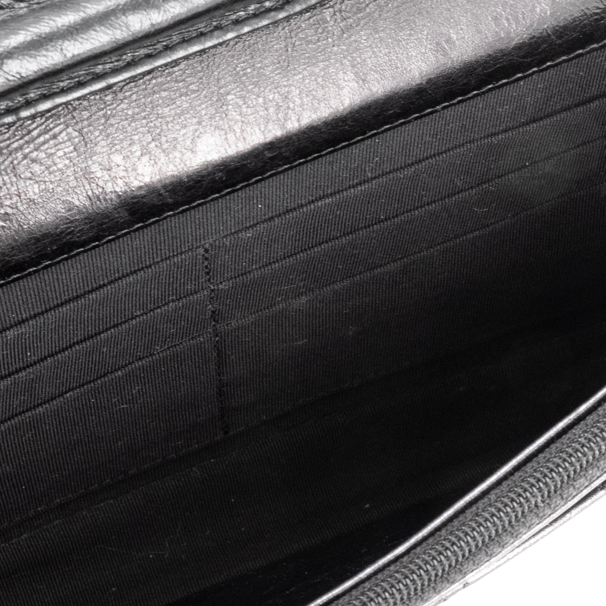 CHANEL - Sac à bandoulière Wallet On Chain 2.55 Chanel en cuir froissé so black