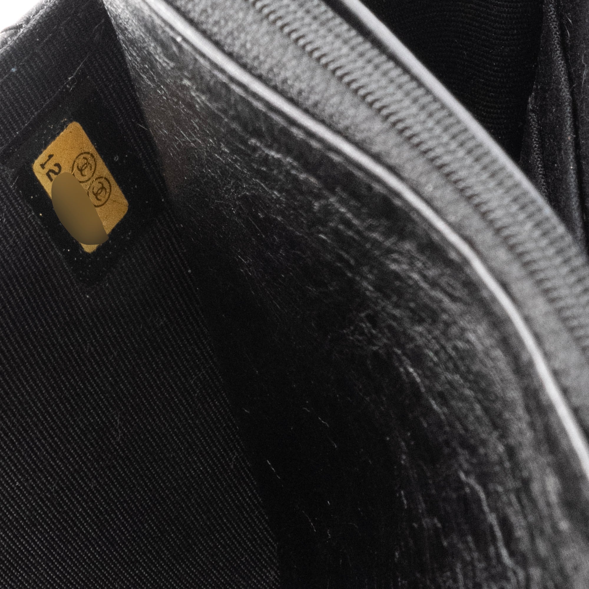 CHANEL - Sac à bandoulière Wallet On Chain 2.55 Chanel en cuir froissé so black
