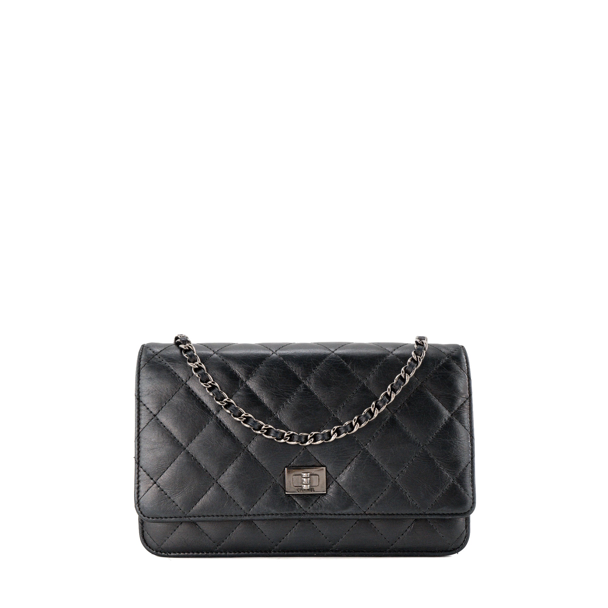CHANEL - Sac à bandoulière Wallet On Chain 2.55 Chanel en cuir froissé noir