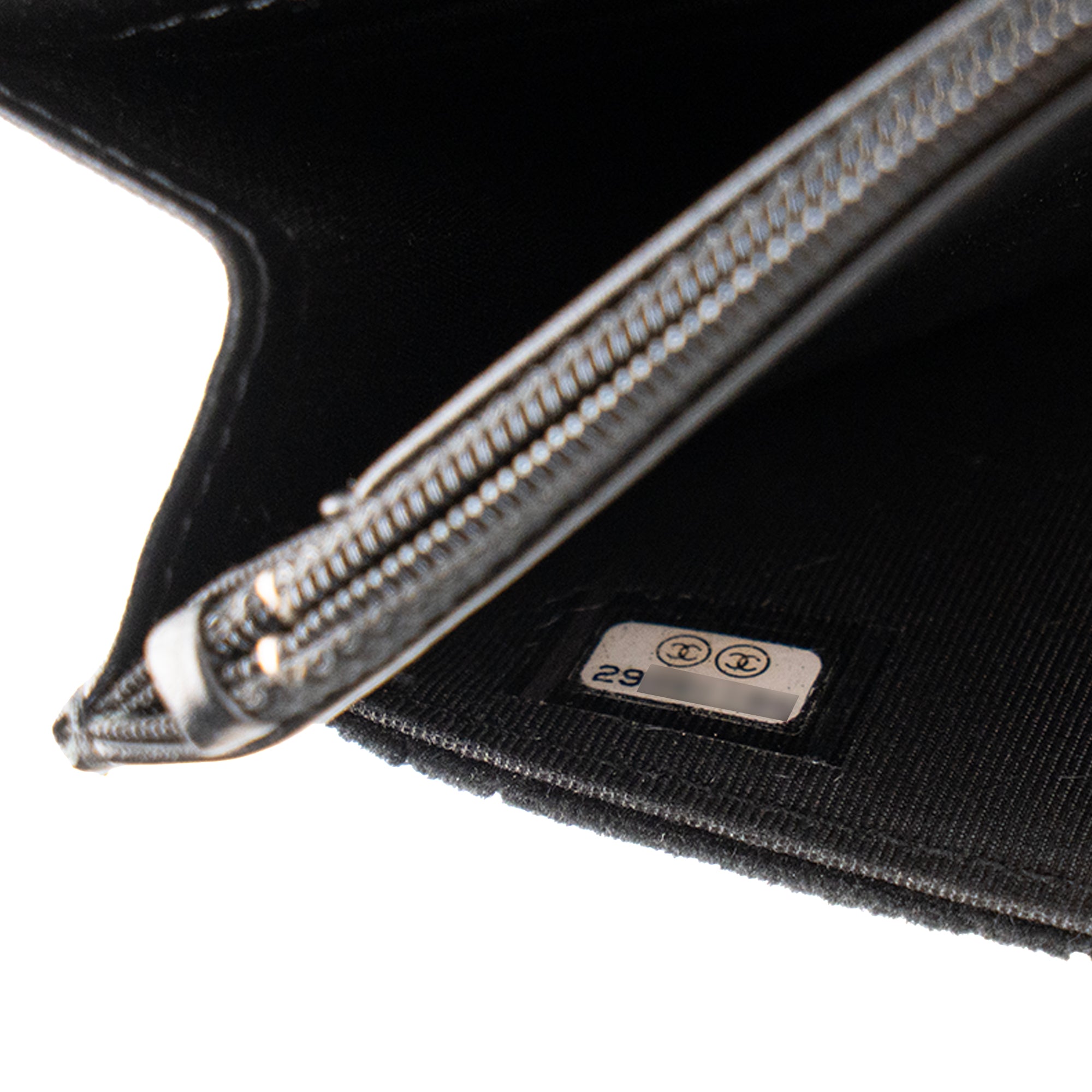 CHANEL - Sac à bandoulière Wallet On Chain 2.55 Chanel en velours noir