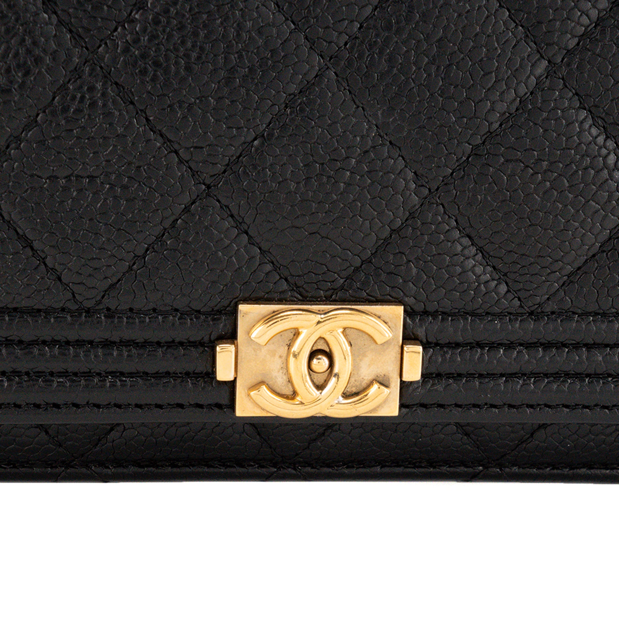 CHANEL - Sac à bandoulière Wallet On Chain Boy Chanel en cuir caviar noir