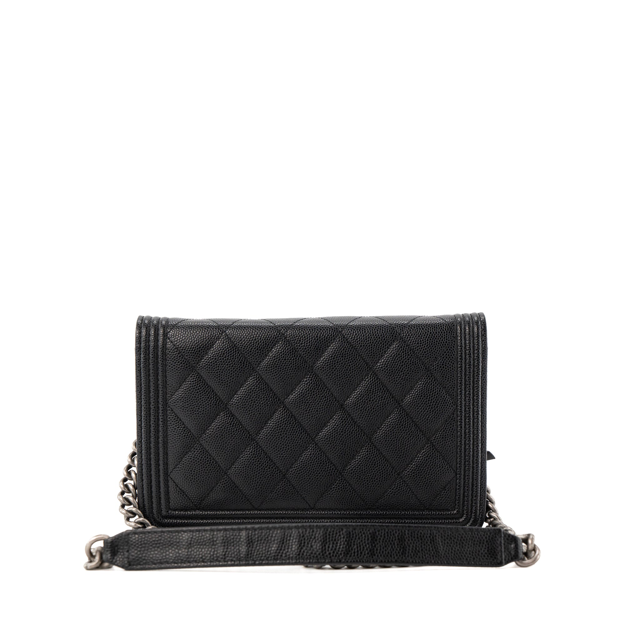 CHANEL - Sac à bandoulière Wallet on Chain Boy Chanel en cuir caviar noir