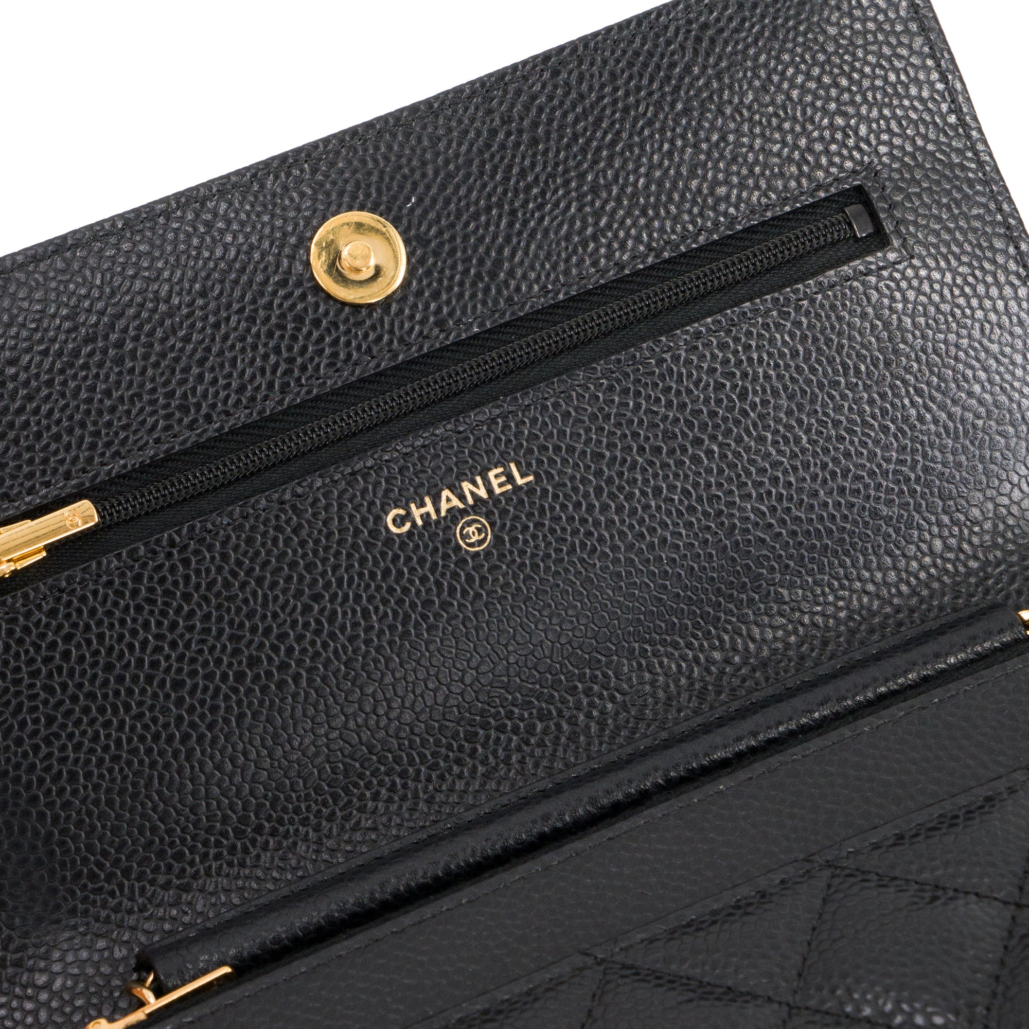 CHANEL - Sac à bandoulière Wallet On Chain Classique/Timeless Chanel en cuir caviar noir