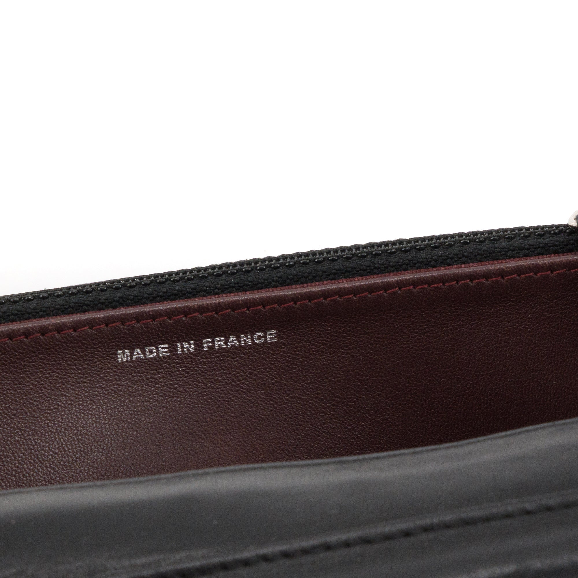 CHANEL - Sac à bandoulière Wallet on Chain Chanel en cuir lisse noir