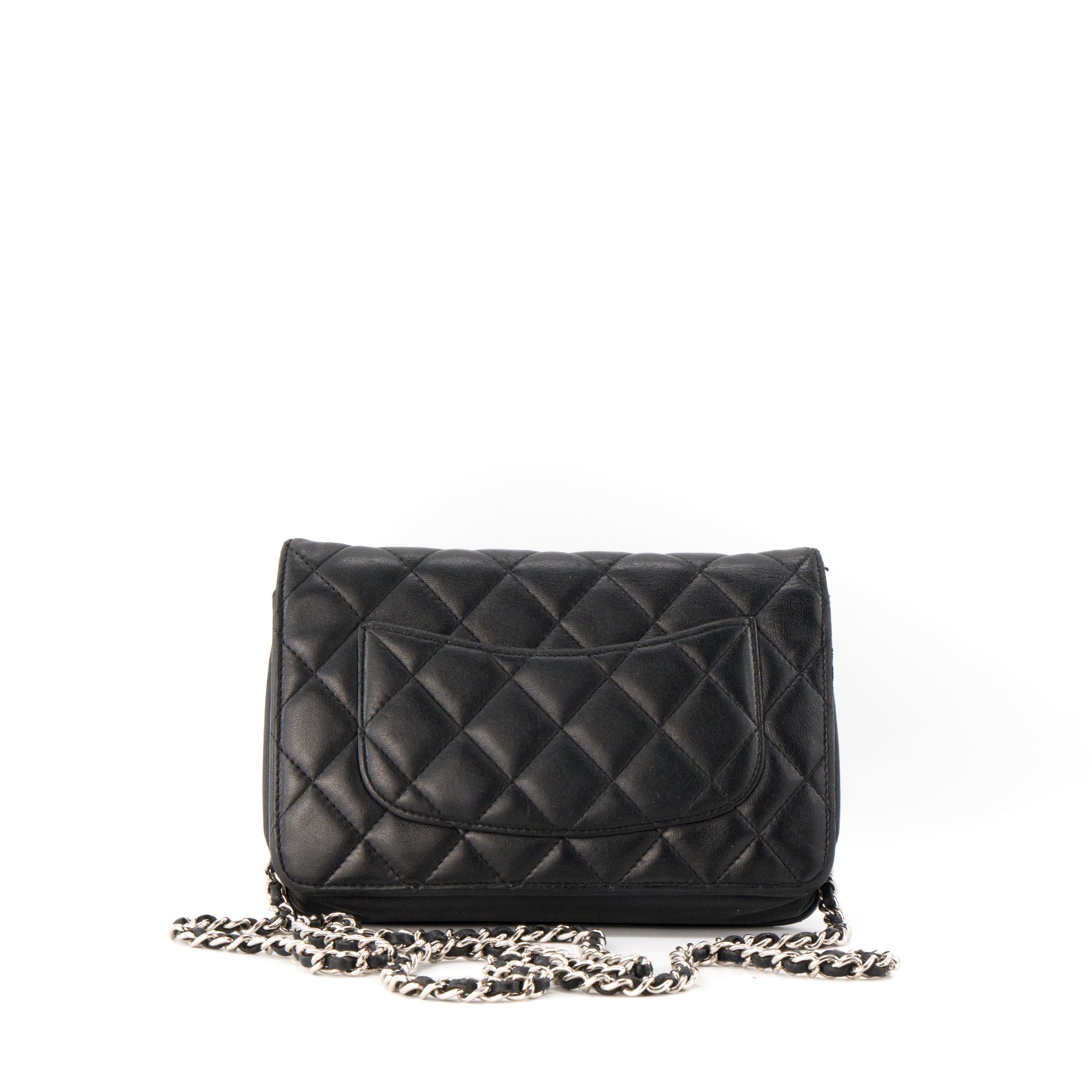 CHANEL - Sac à bandoulière Wallet on chain Chanel en cuir lisse noir