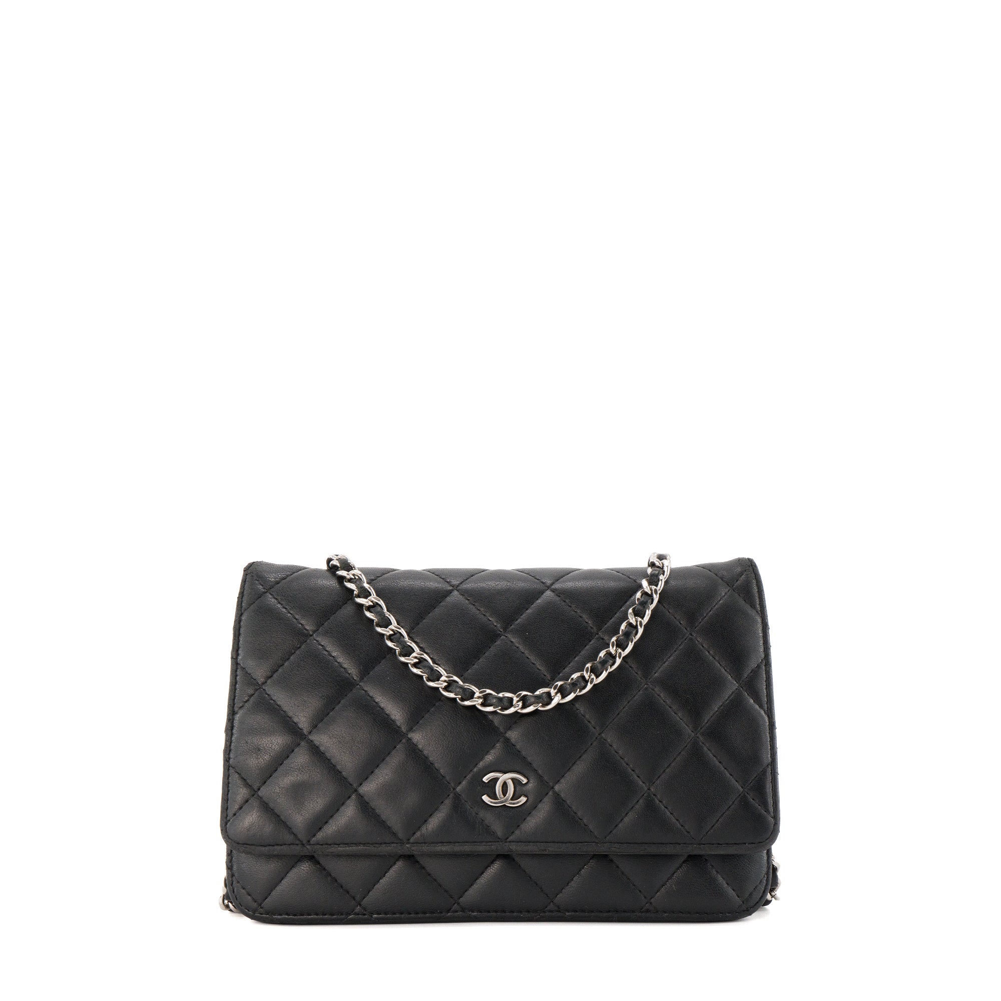 CHANEL - Sac à bandoulière Wallet on chain Chanel en cuir lisse noir