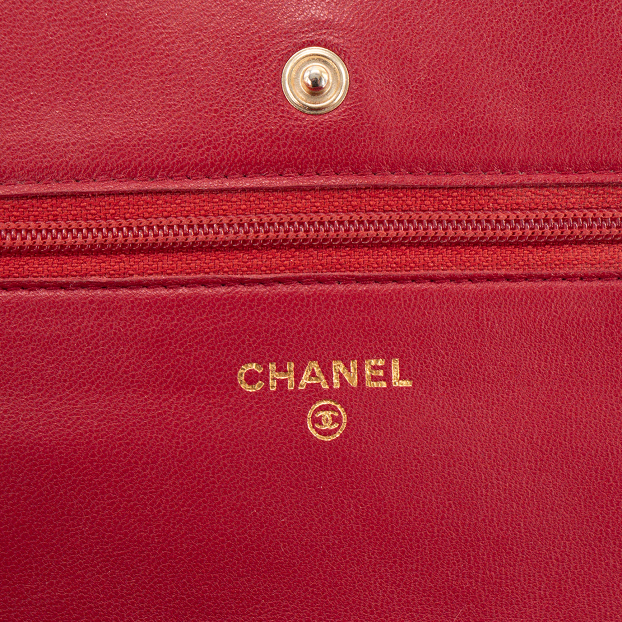 CHANEL - Sac à bandoulière Wallet on Chain Classique/Timeless Chanel en cuir lisse rose