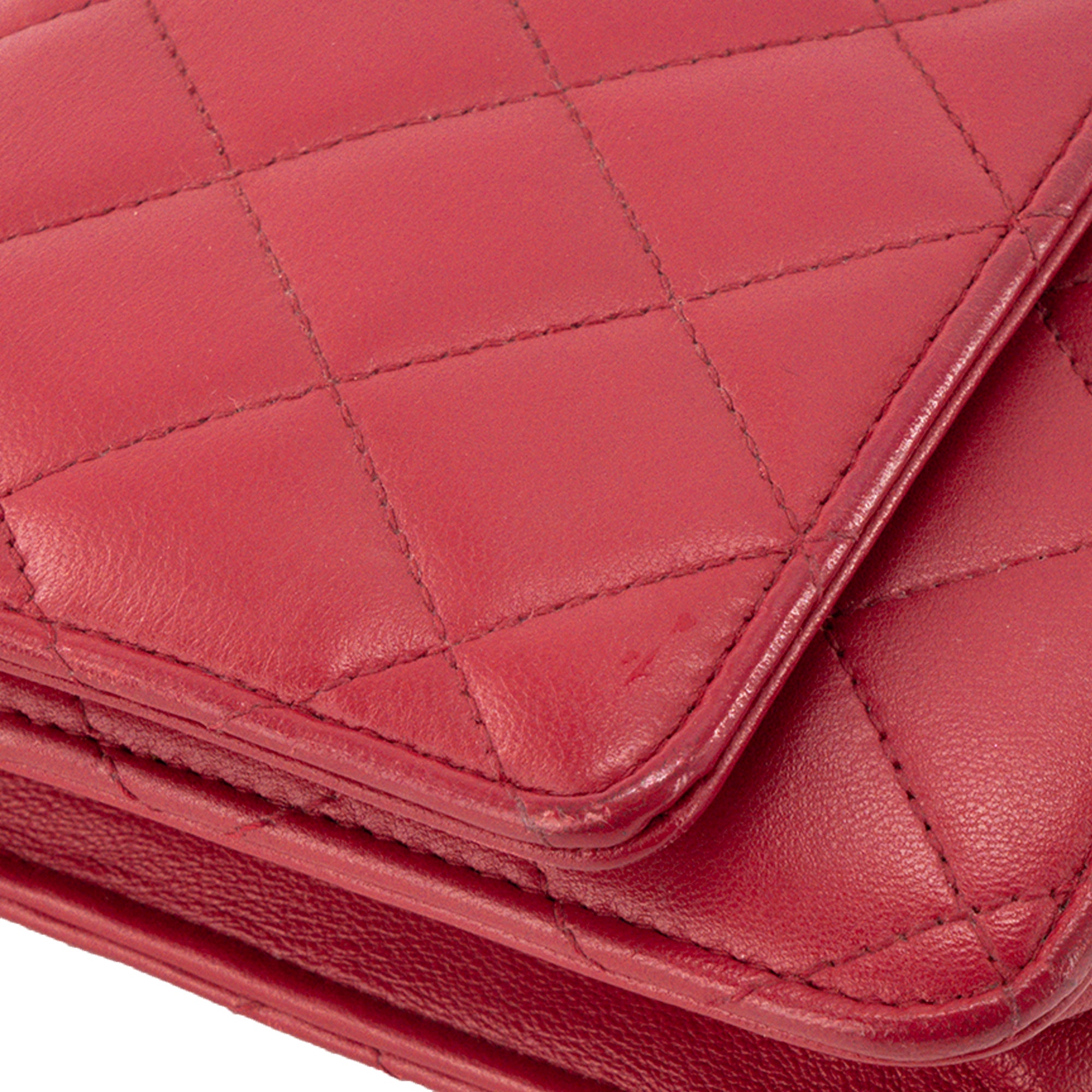 CHANEL - Sac à bandoulière Wallet on Chain Classique/Timeless Chanel en cuir lisse rose