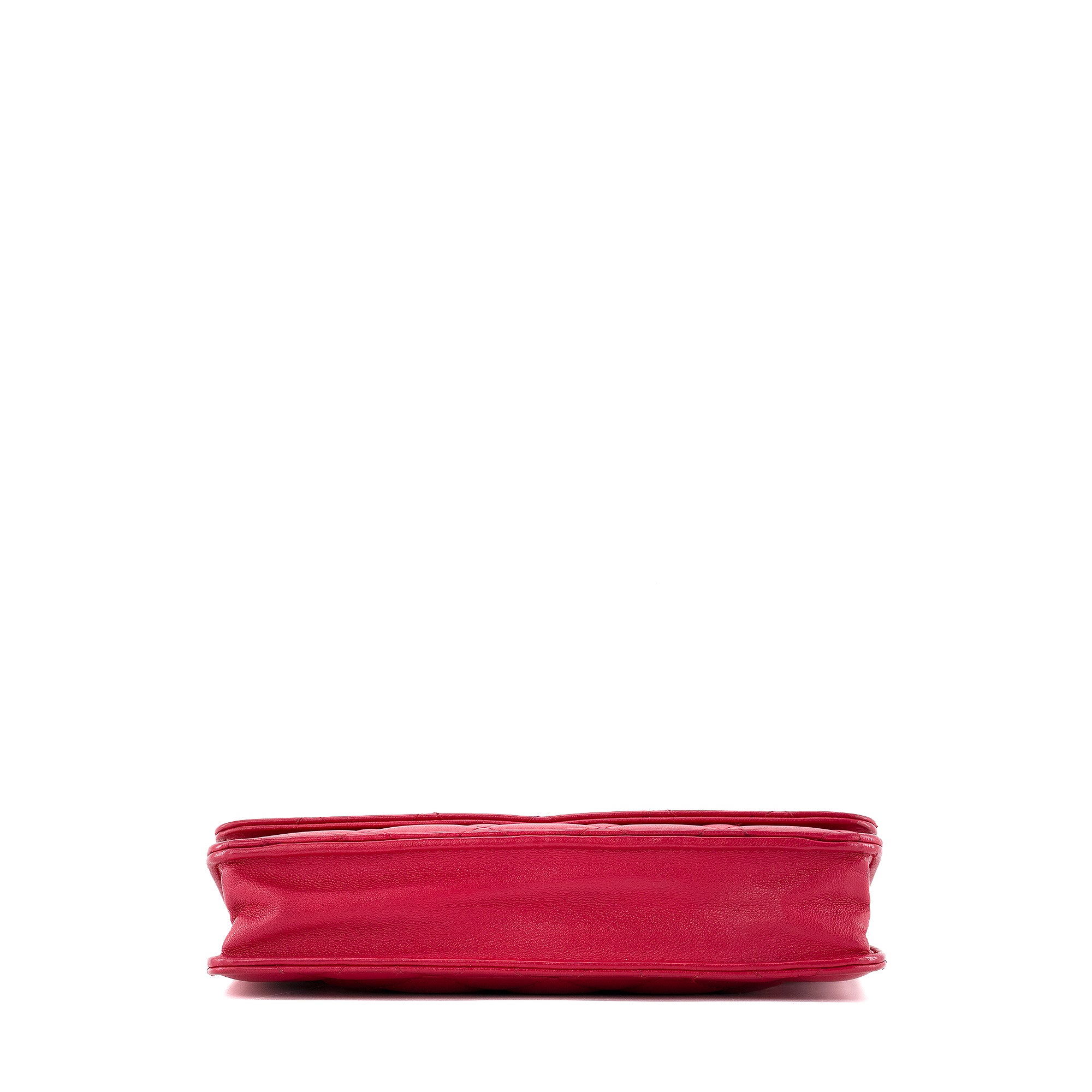 CHANEL - Sac à bandoulière Wallet on Chain Chanel en cuir rose édition limitée