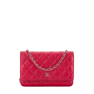 CHANEL - Sac à bandoulière Wallet on Chain Chanel en cuir rose édition limitée