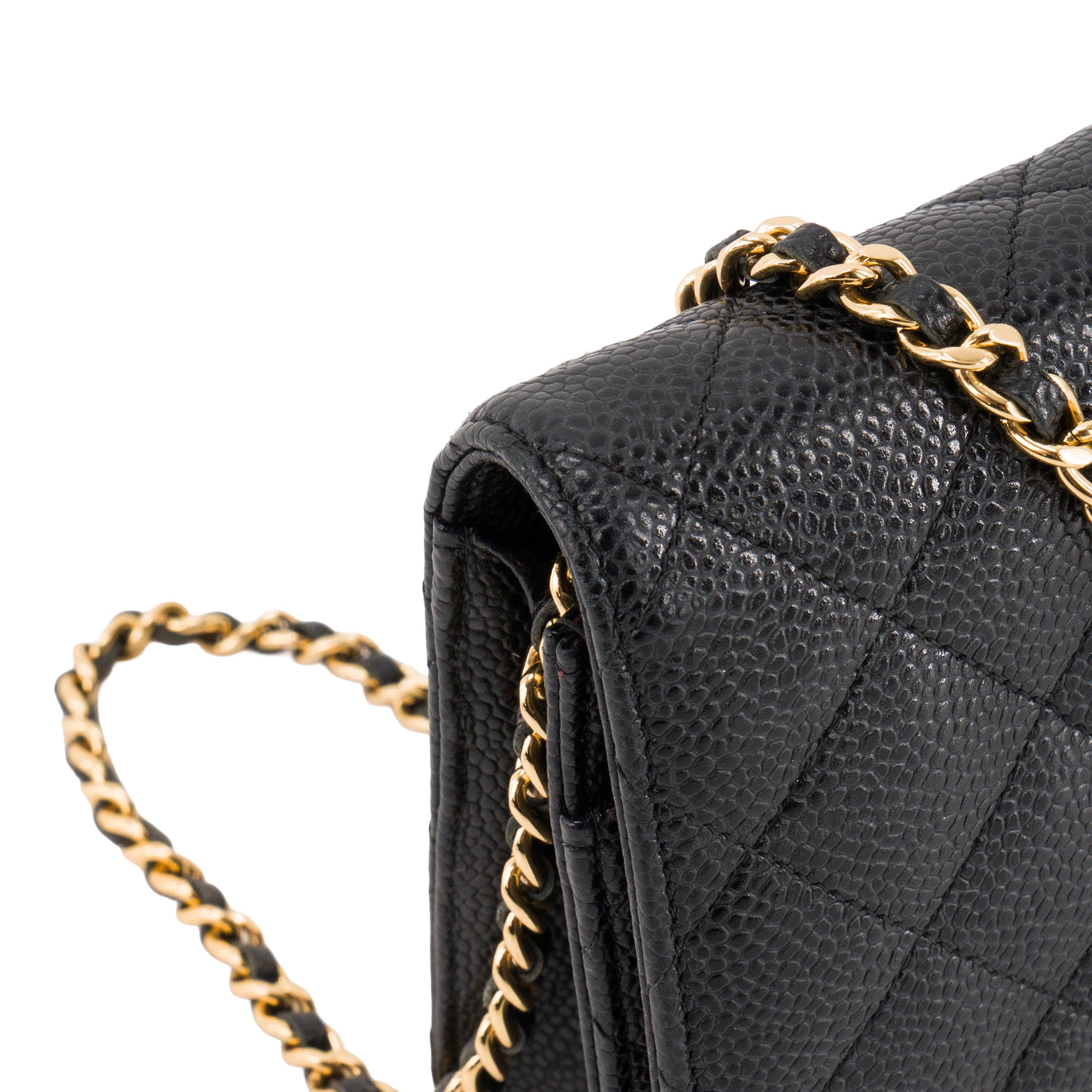 CHANEL - Sac à bandoulière Wallet On Chain Classique/Timeless Chanel en cuir caviar noir