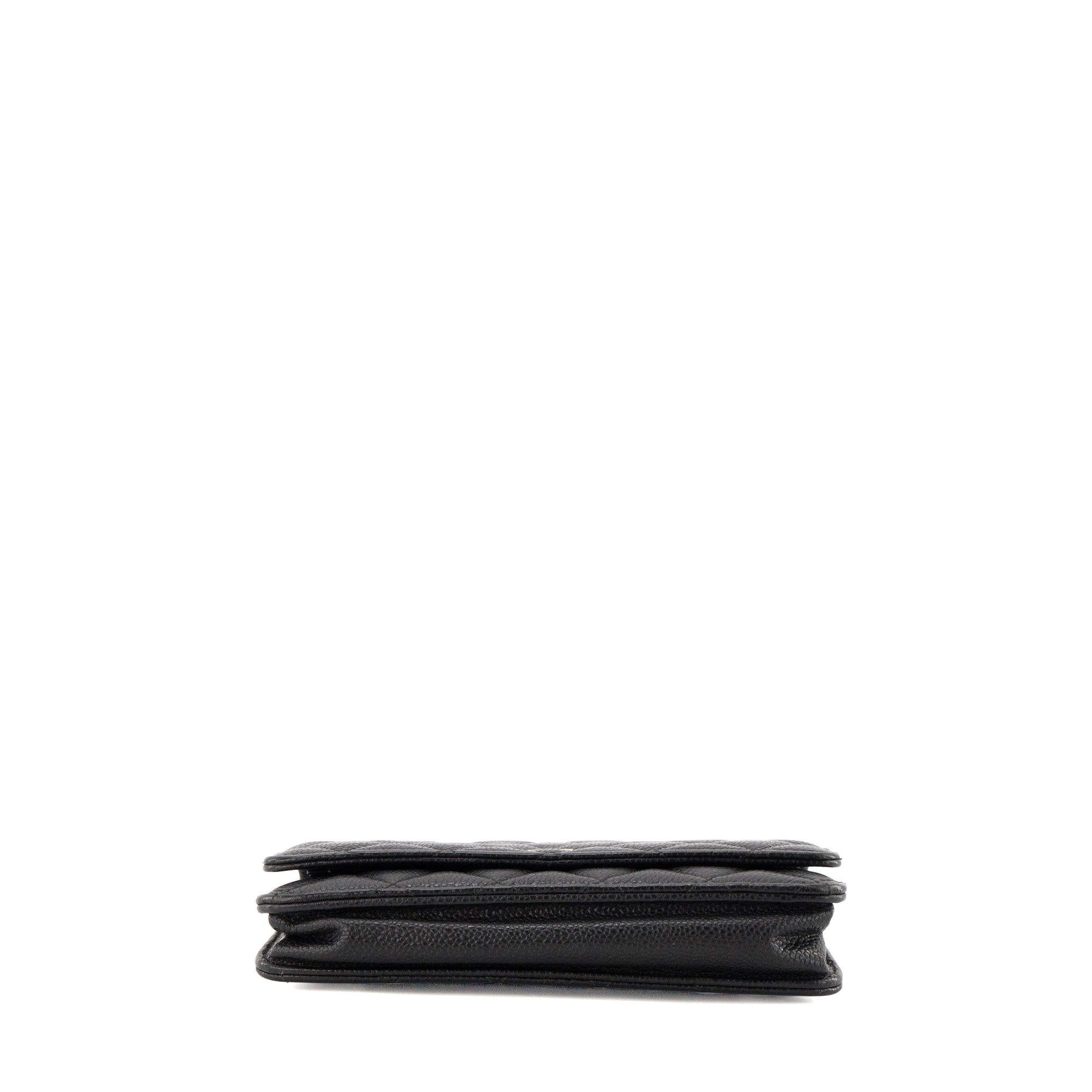 CHANEL - Sac à bandoulière Wallet On Chain Classique/Timeless Chanel en cuir caviar noir