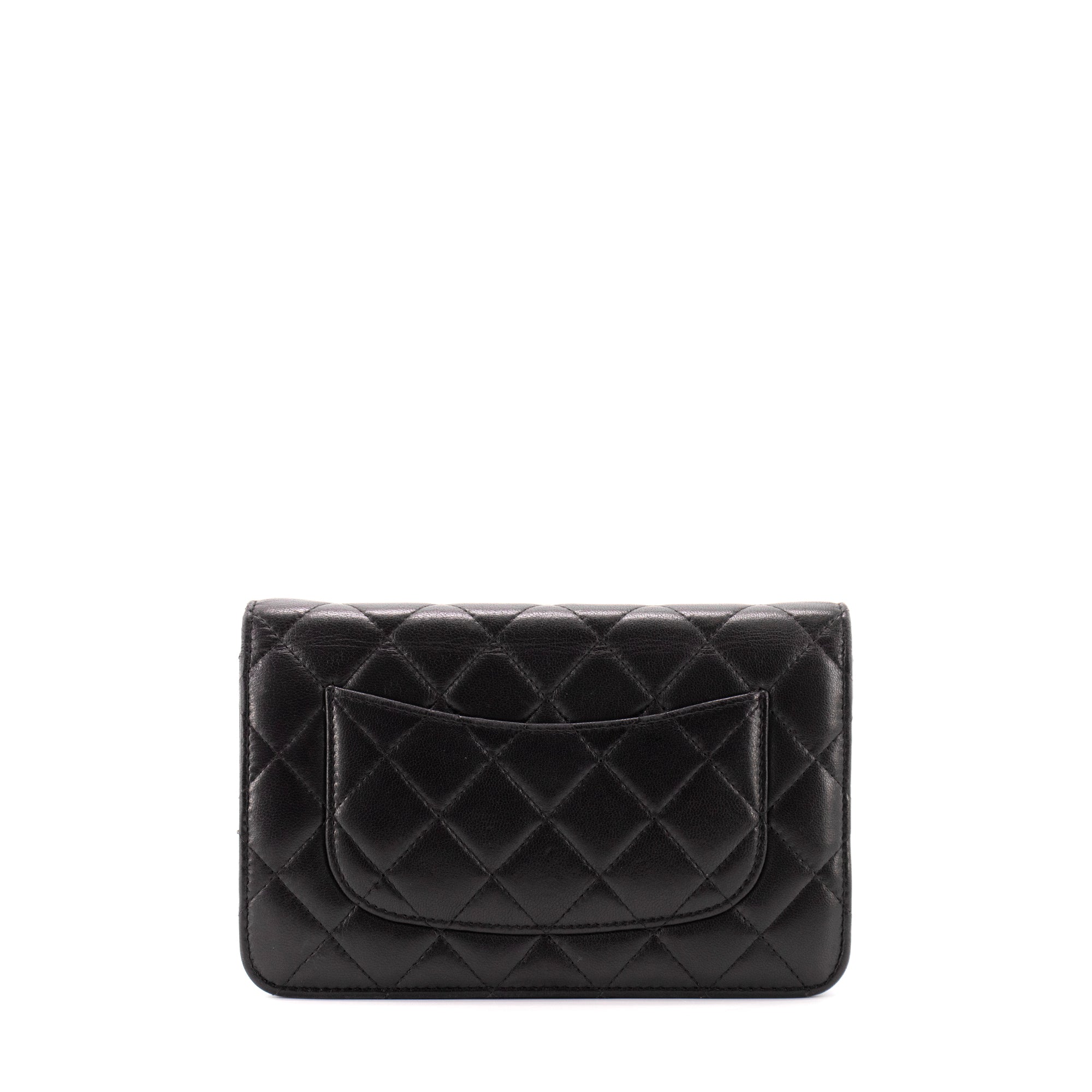 CHANEL - Sac à bandoulière Wallet On Chain Classique/Timeless Chanel en cuir lisse noir