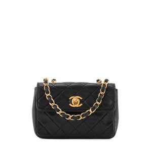 CHANEL - Sac à bandoulière Wallet On Chain mini Chanel en cuir noir vintage