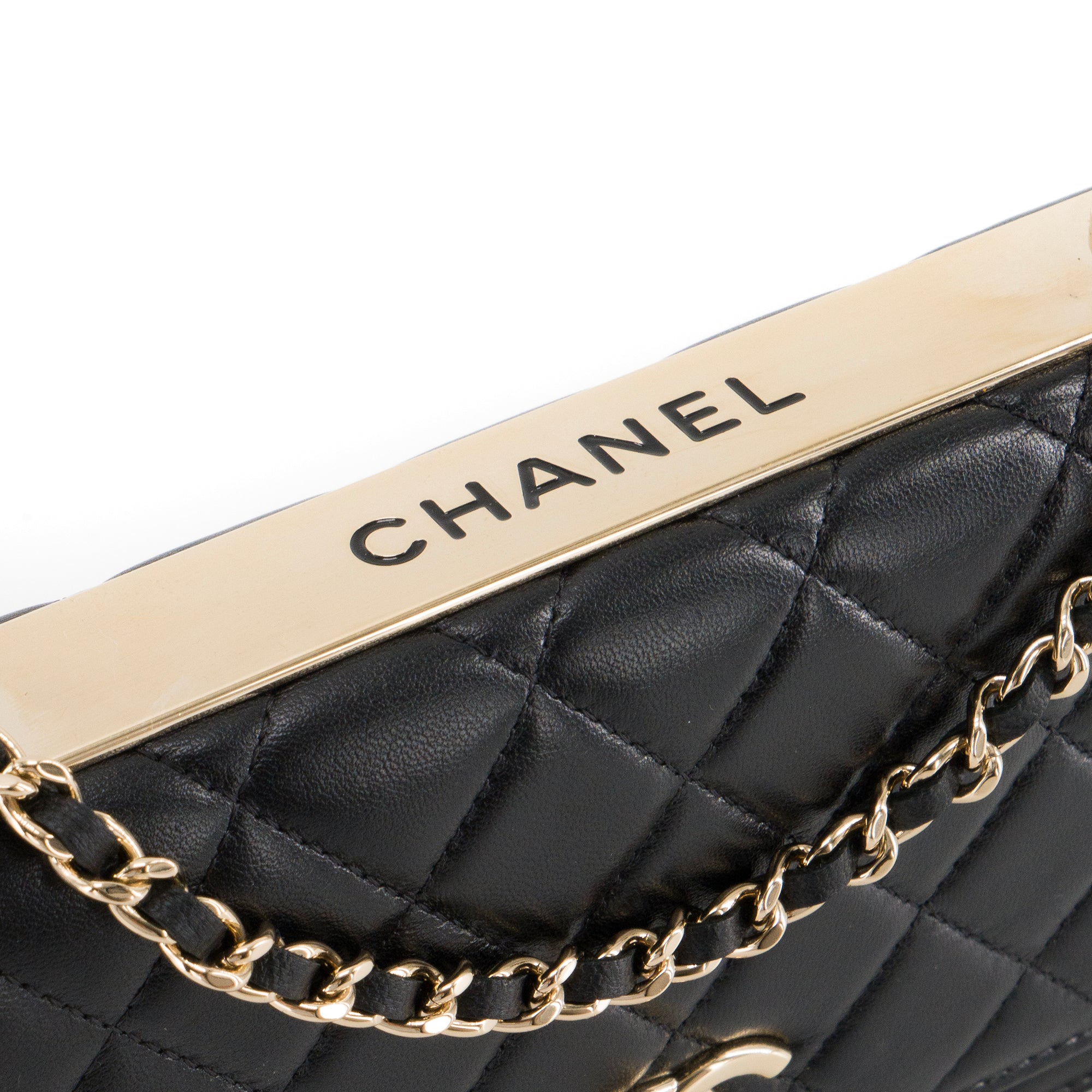 CHANEL - Sac à bandoulière Wallet On Chain Trendy CC Chanel en cuir lisse noir