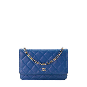 CHANEL - Sac à bandoulière Wallet On Chain Classique/Timeless Chanel en cuir caviar bleu irisé
