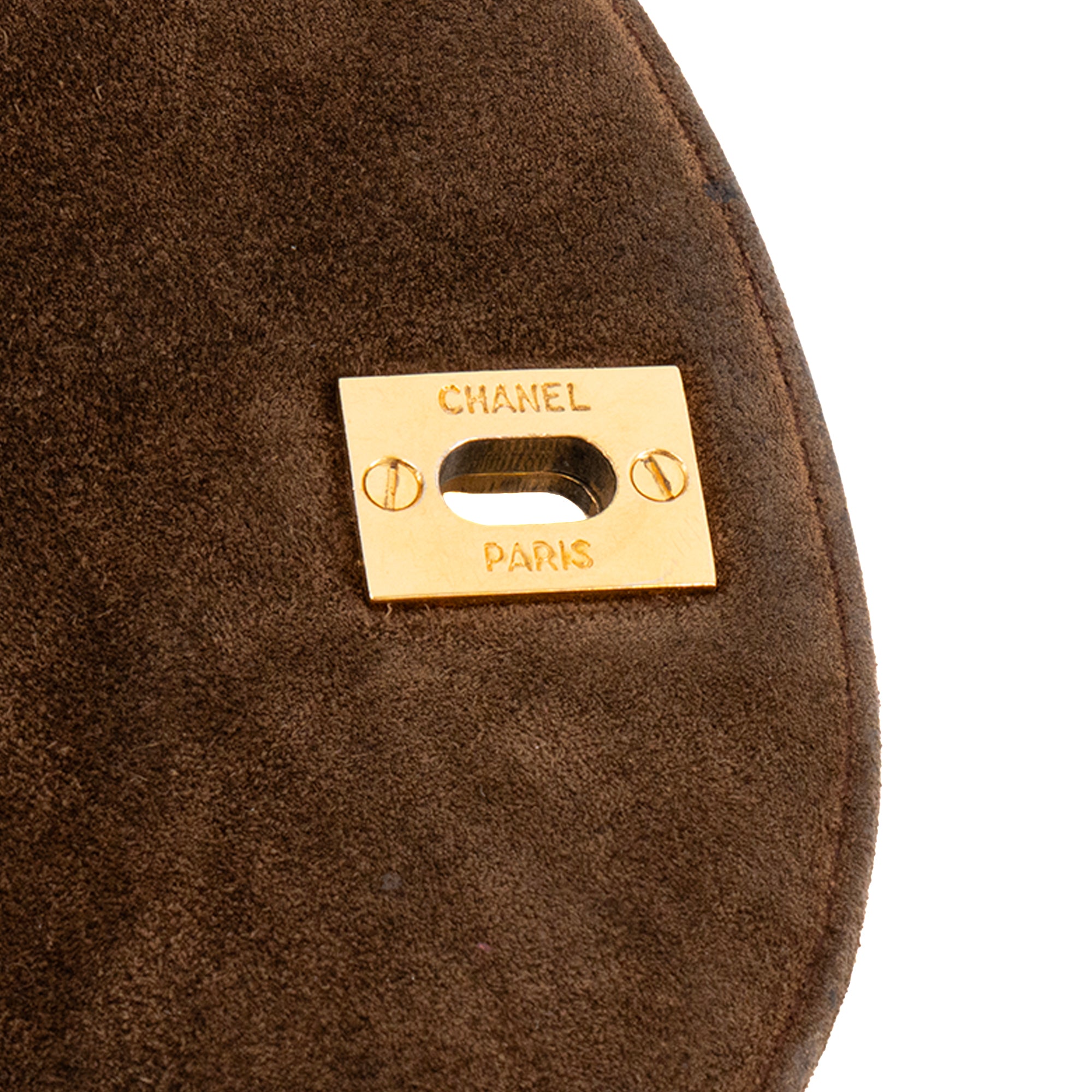 CHANEL - Sac à dos Logo CC Chanel en daim marron vintage