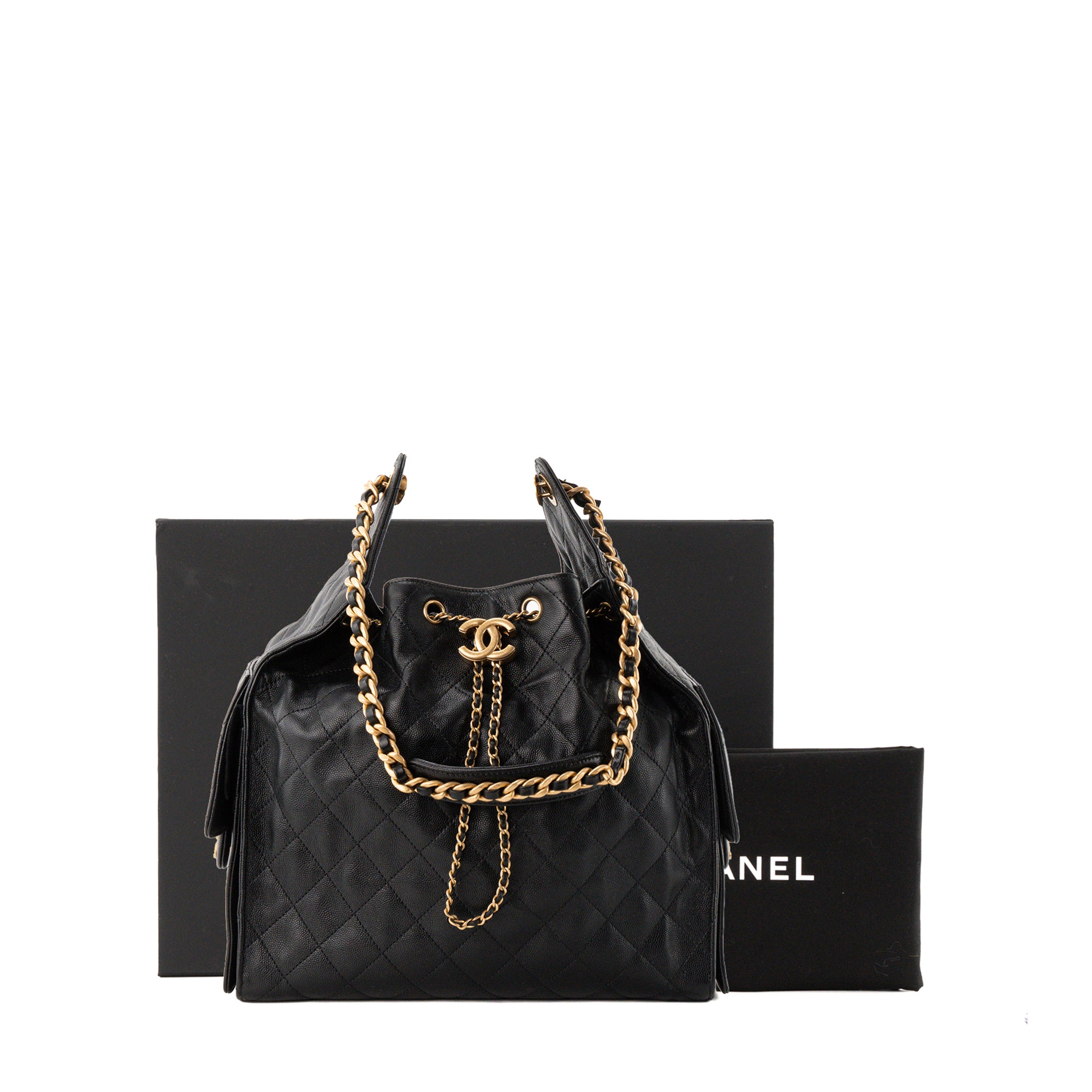 CHANEL - Sac à épaule Chanel 25 medium en cuir caviar noir