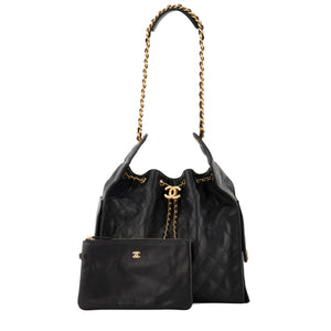 CHANEL - Sac à épaule Chanel 25 medium en cuir grainé noir