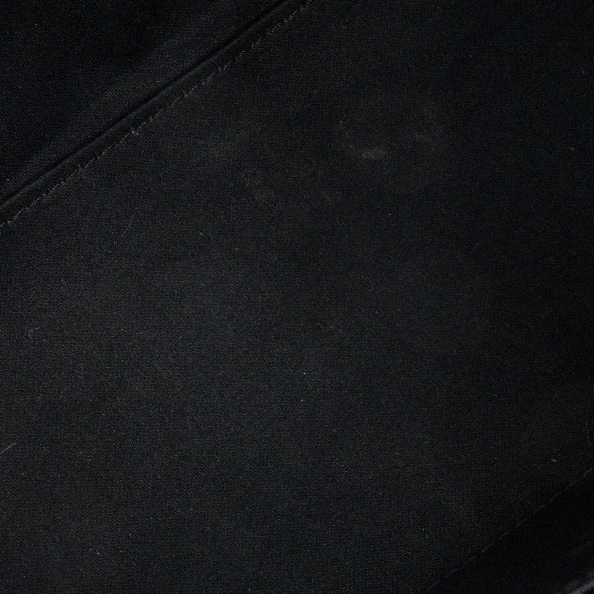 CHANEL - Sac à épaule Chanel 25 small en cuir caviar noir