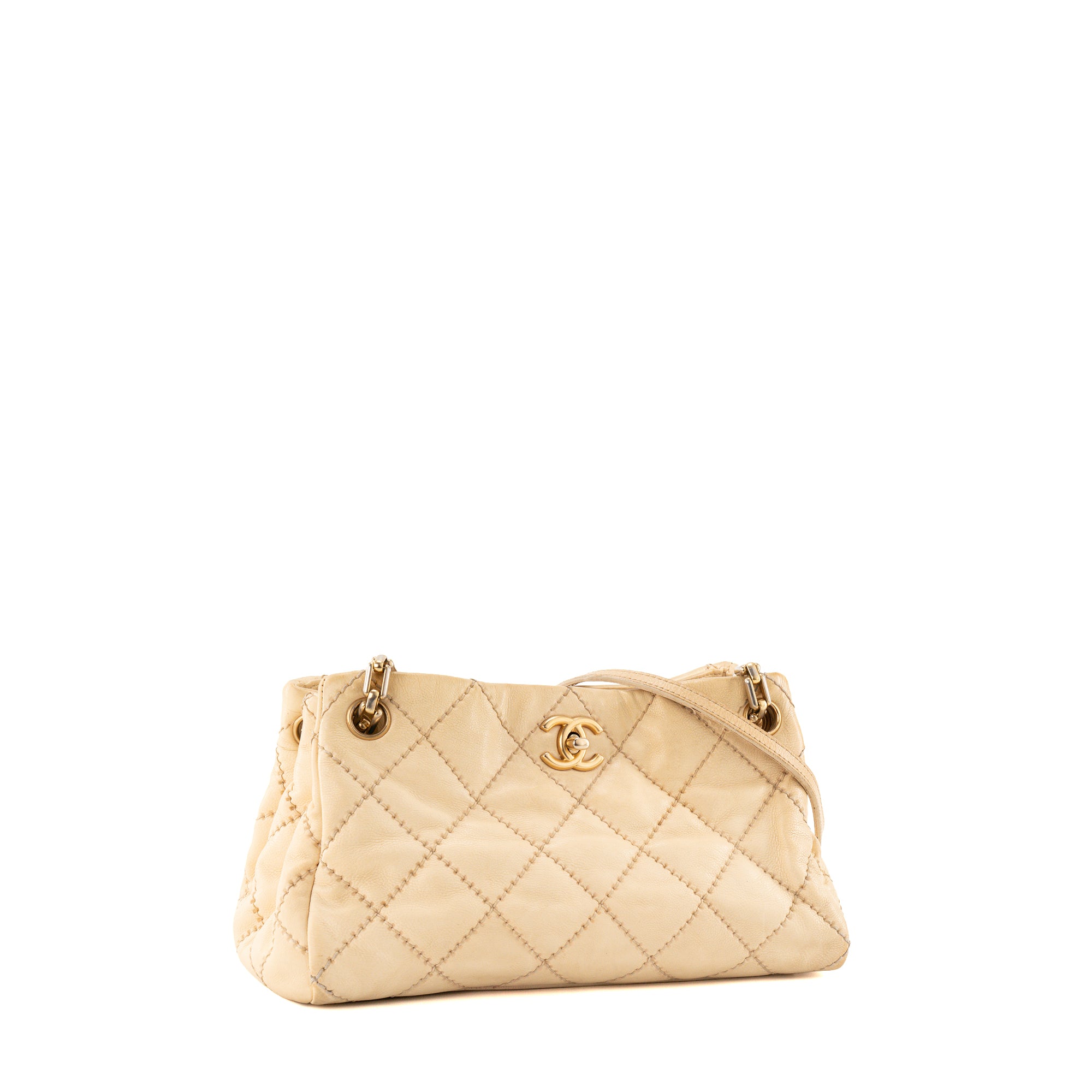 CHANEL - Sac à épaule Chanel en cuir beige vintage