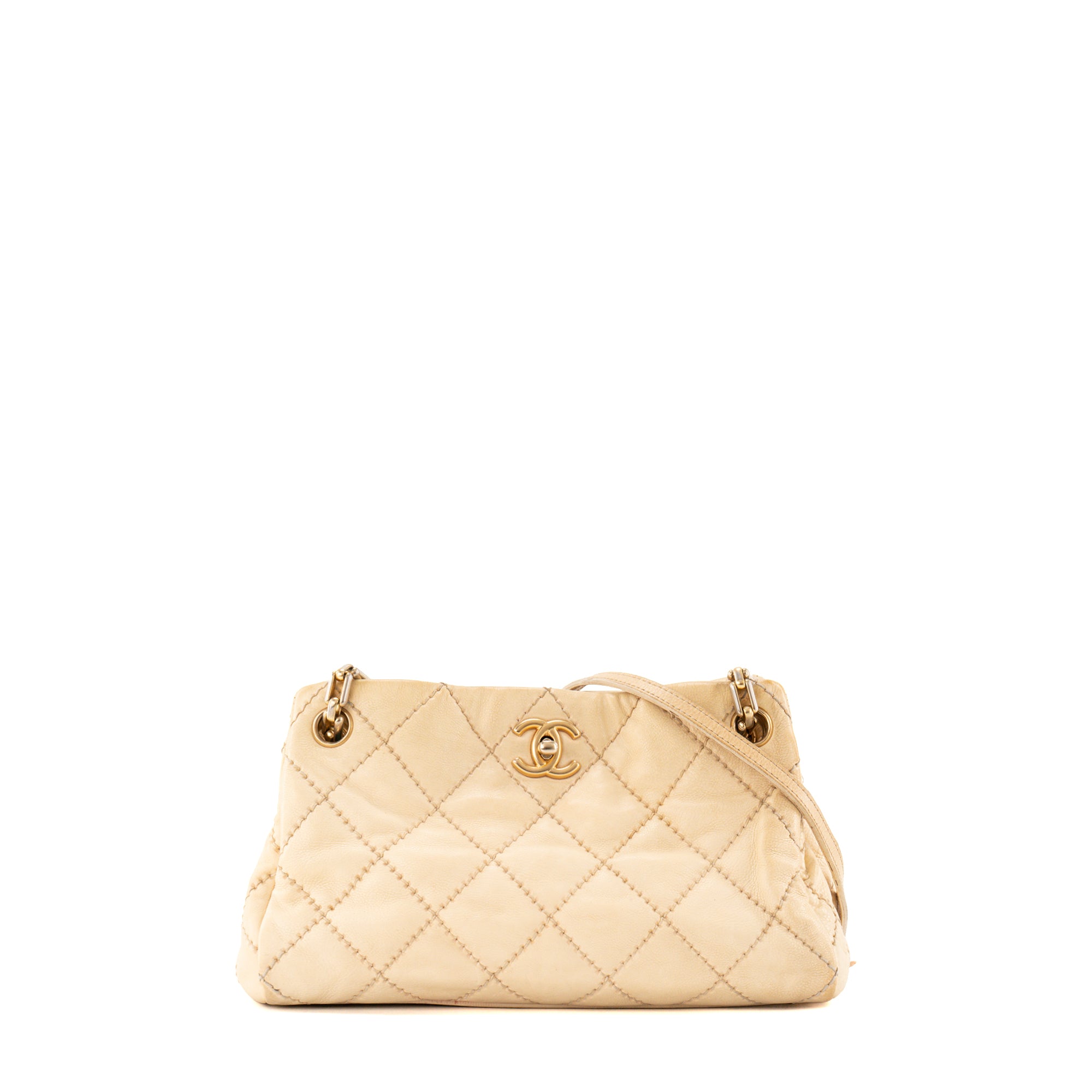 CHANEL - Sac à épaule Chanel en cuir beige vintage