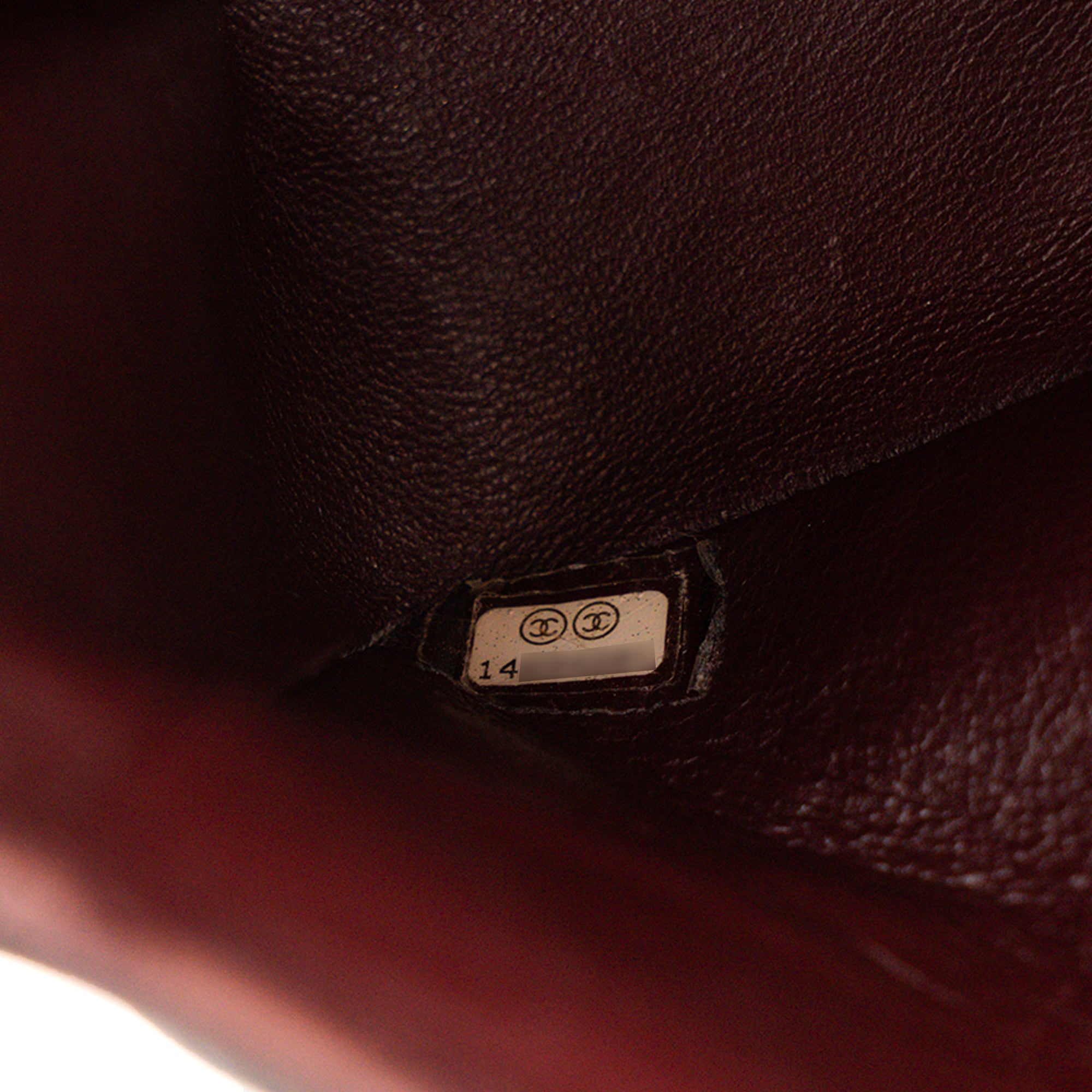 CHANEL - Sac à épaule Classique/Timeless 11.12 Chanel en cuir lisse noir