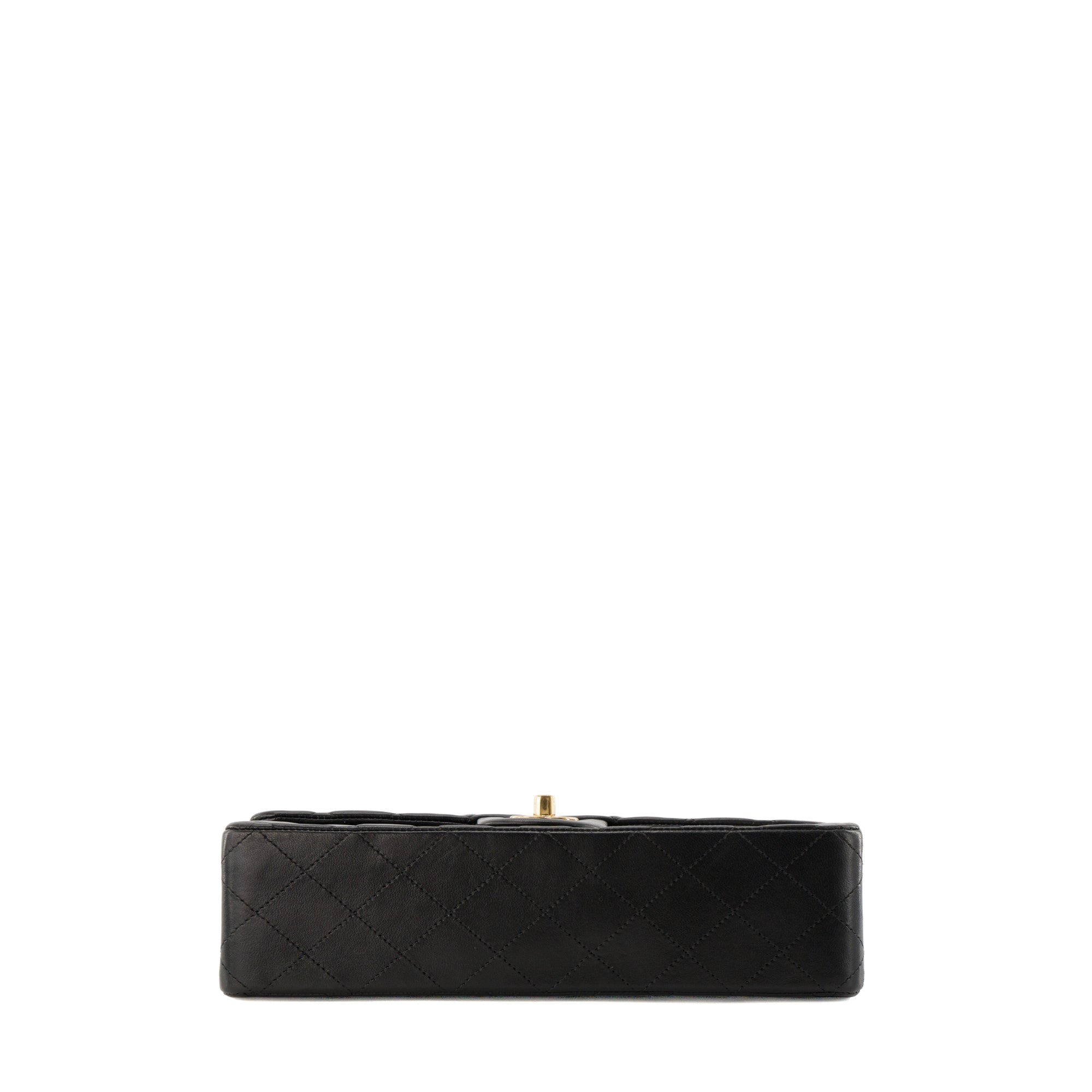 CHANEL - Sac à épaule Classique/Timeless 11.12 Chanel en cuir lisse noir
