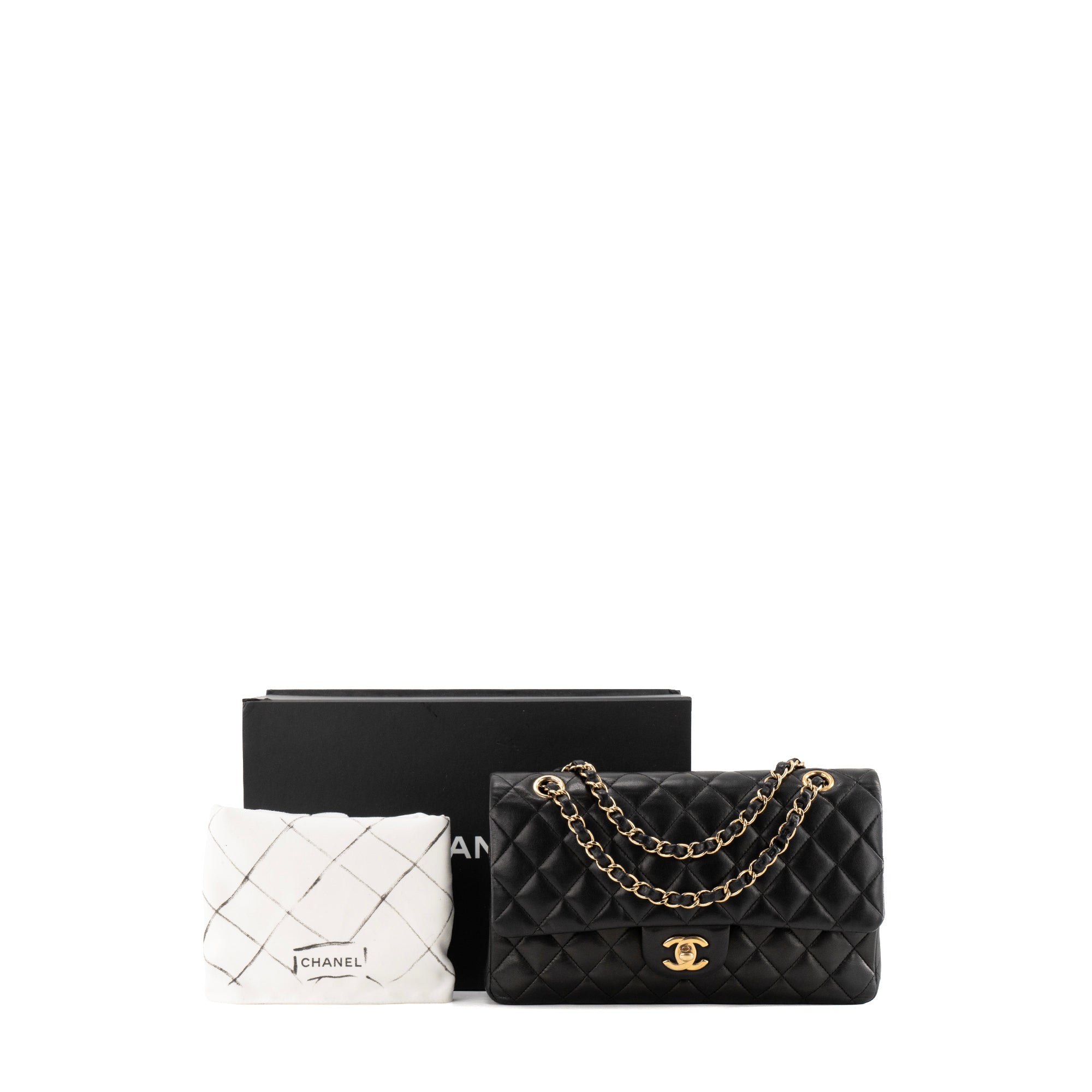 CHANEL - Sac à épaule Classique/Timeless 11.12 Chanel en cuir lisse noir