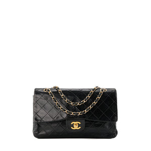 CHANEL - Sac à épaule Classique/Timeless 11.12 Chanel en cuir lisse noir vintage