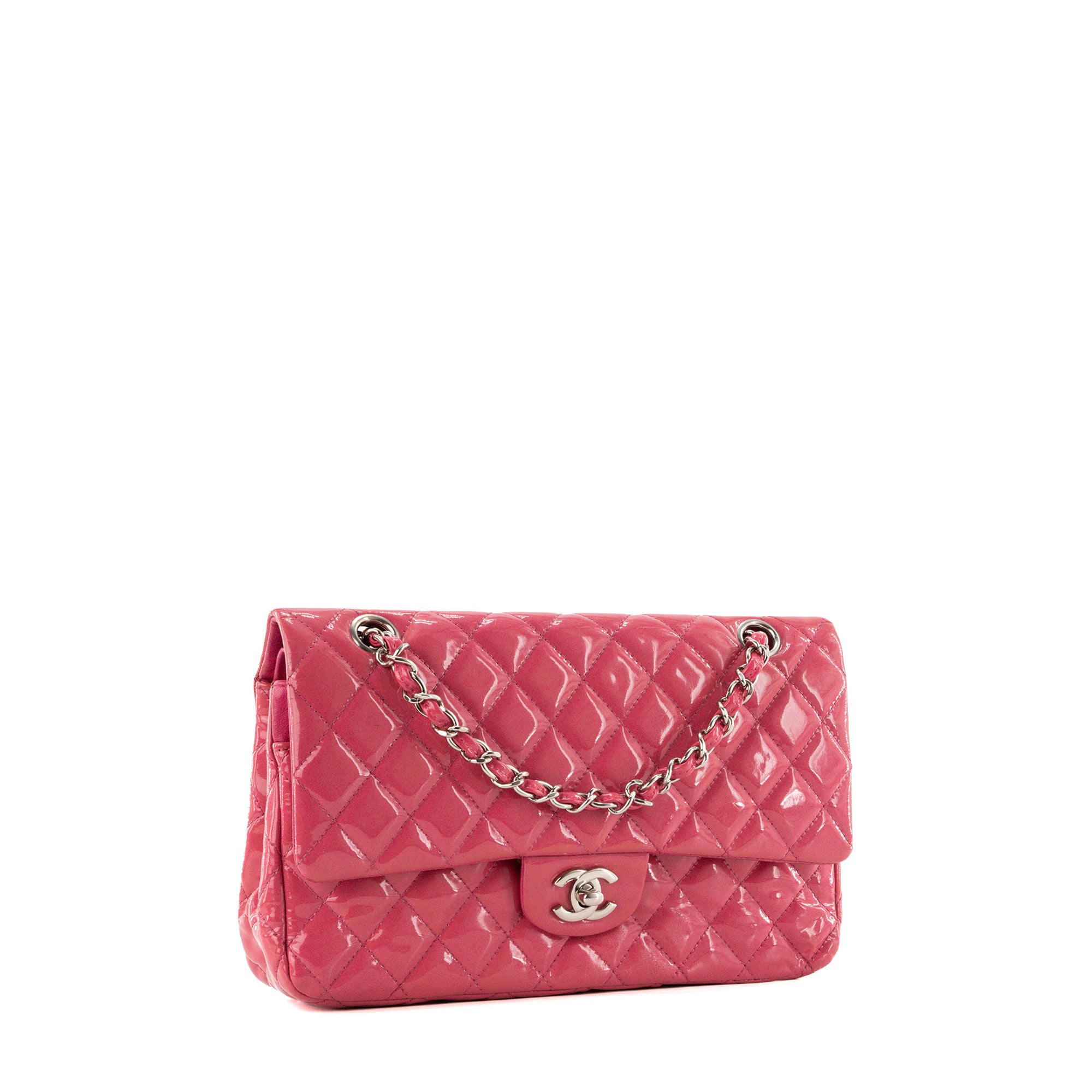 CHANEL - Sac à épaule Classique/Timeless 11.12 Chanel en cuir verni rose irisé
