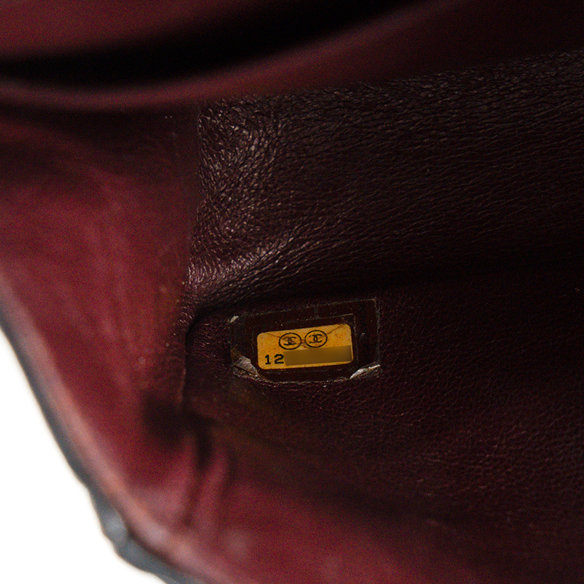 CHANEL - Sac à épaule Classique/Timeless 11.13 small Chanel en cuir lisse noir