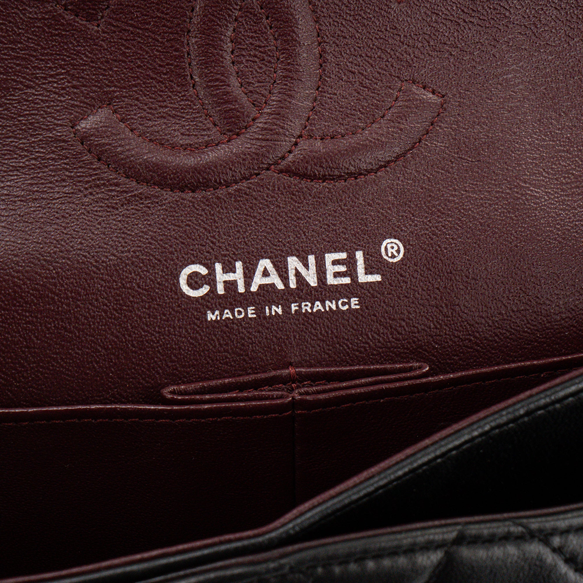 CHANEL - Sac à épaule Classique/Timeless 11.13 Small Chanel en cuir lisse noir