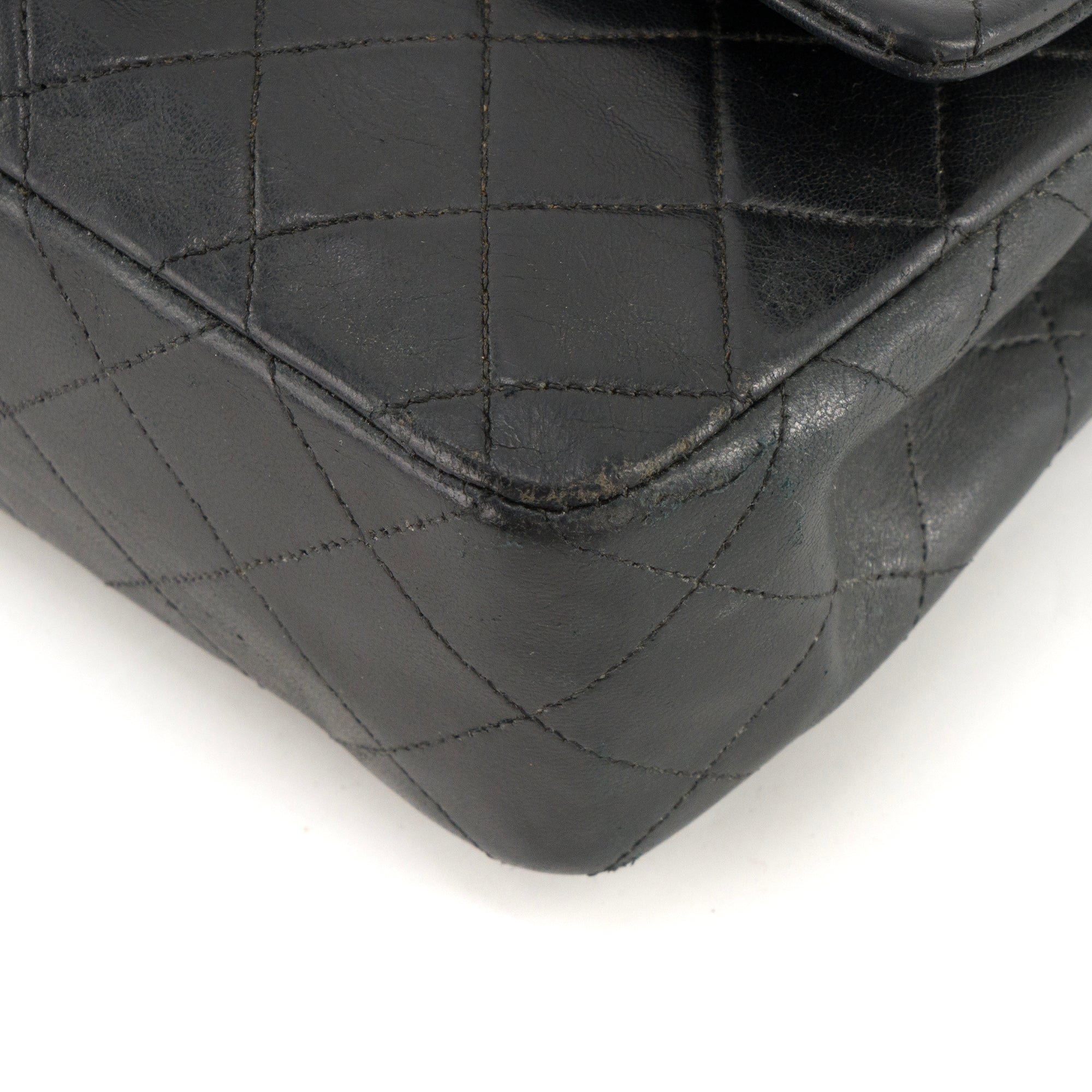 CHANEL - Sac à épaule Classique/Timeless 11.13 Small Chanel en cuir lisse noir vintage
