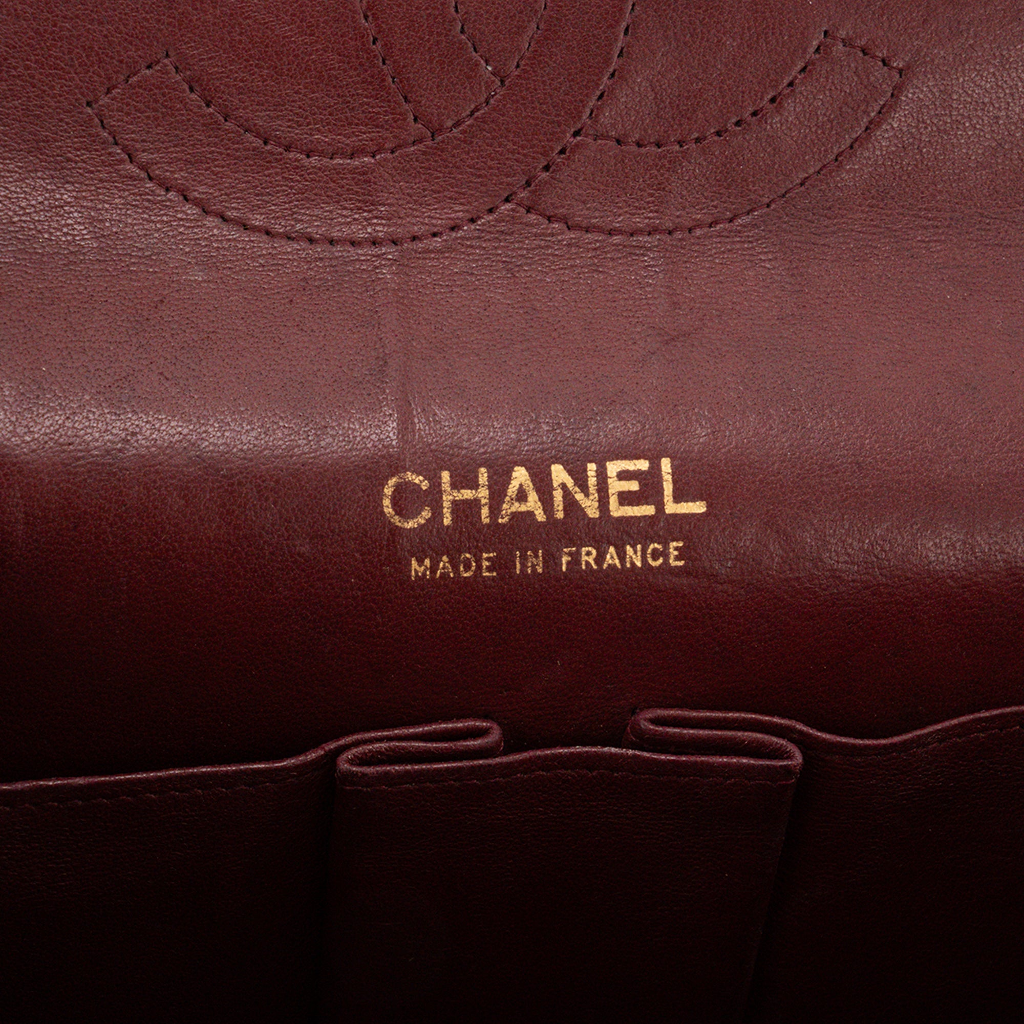 CHANEL - Sac à épaule Classique/Timeless Chanel en cuir lisse bleu vintage
